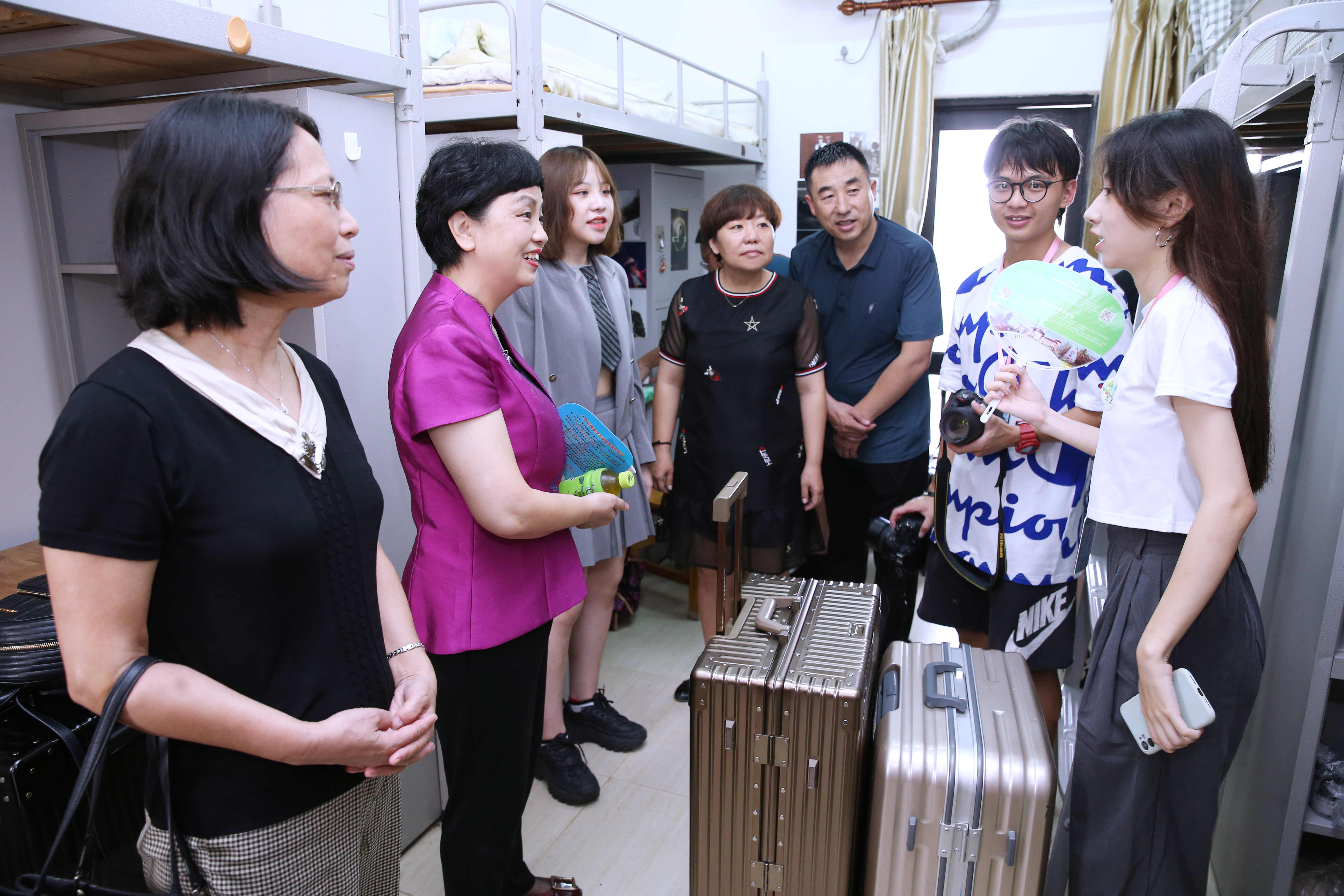 新“海师人”，欢迎你！――五千余名2020级新生入学