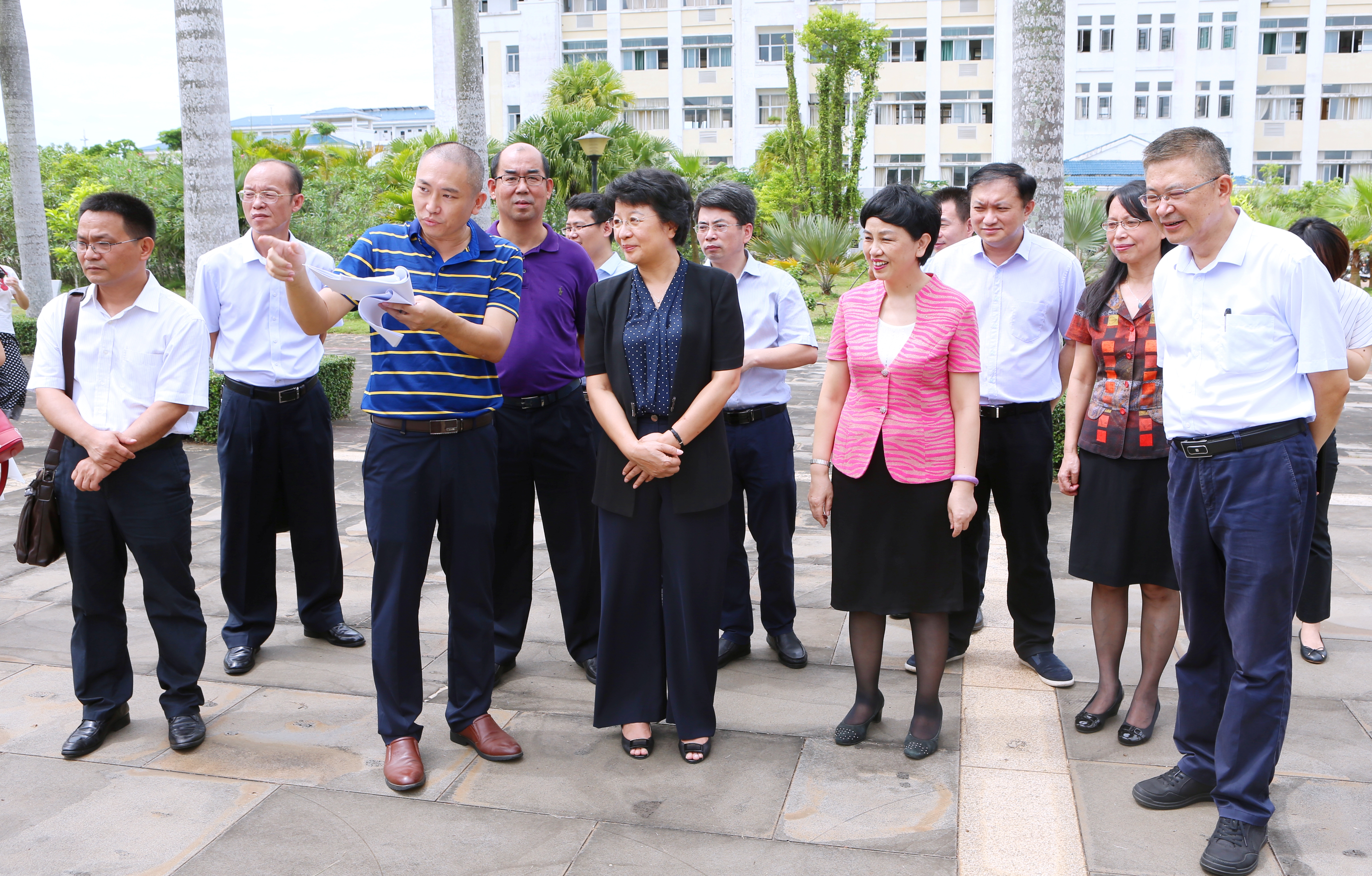 省委常委肖莺子来我校桂林洋校区调研