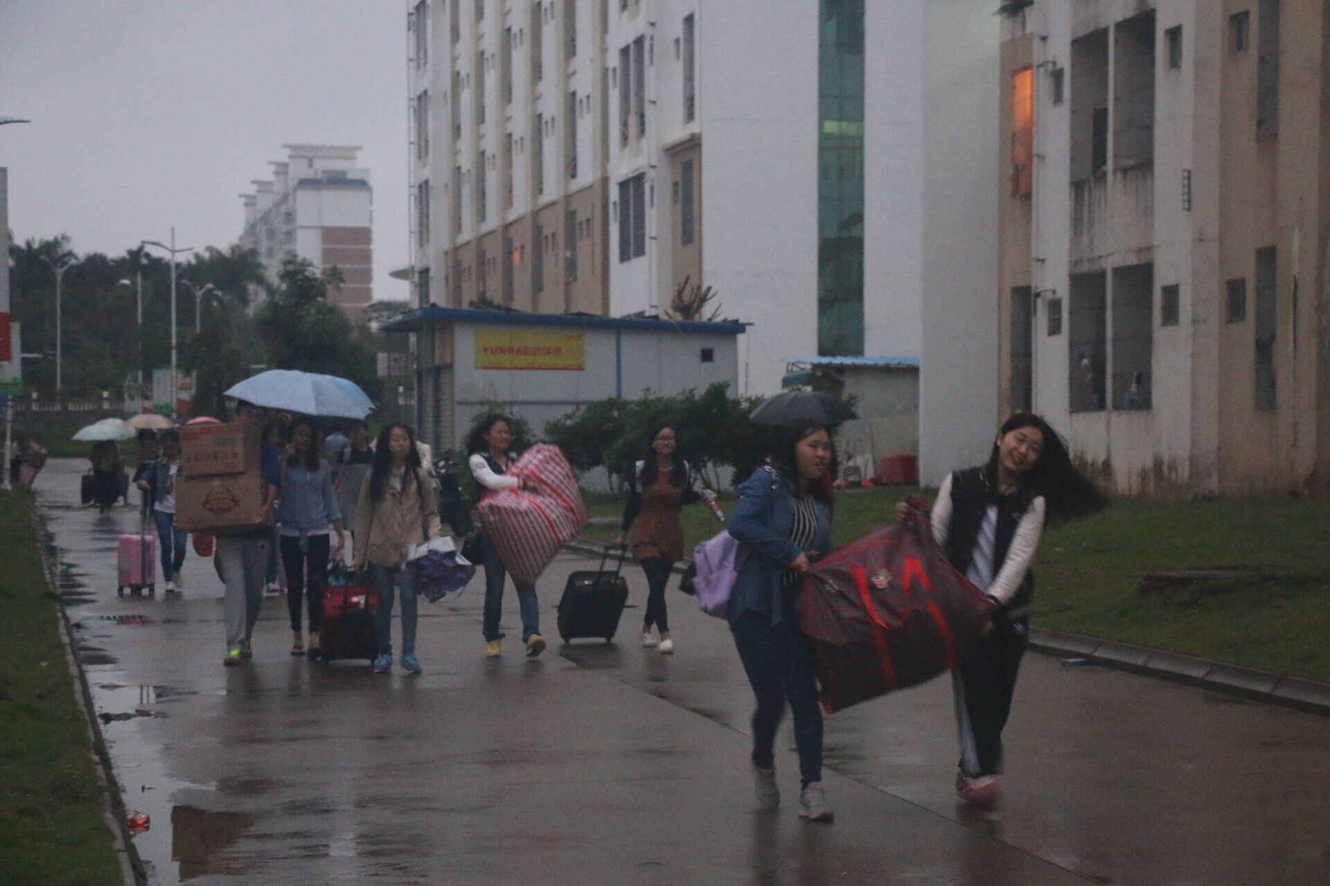 文明礼仪进支教――外国语学院组织送别顶岗支教学生