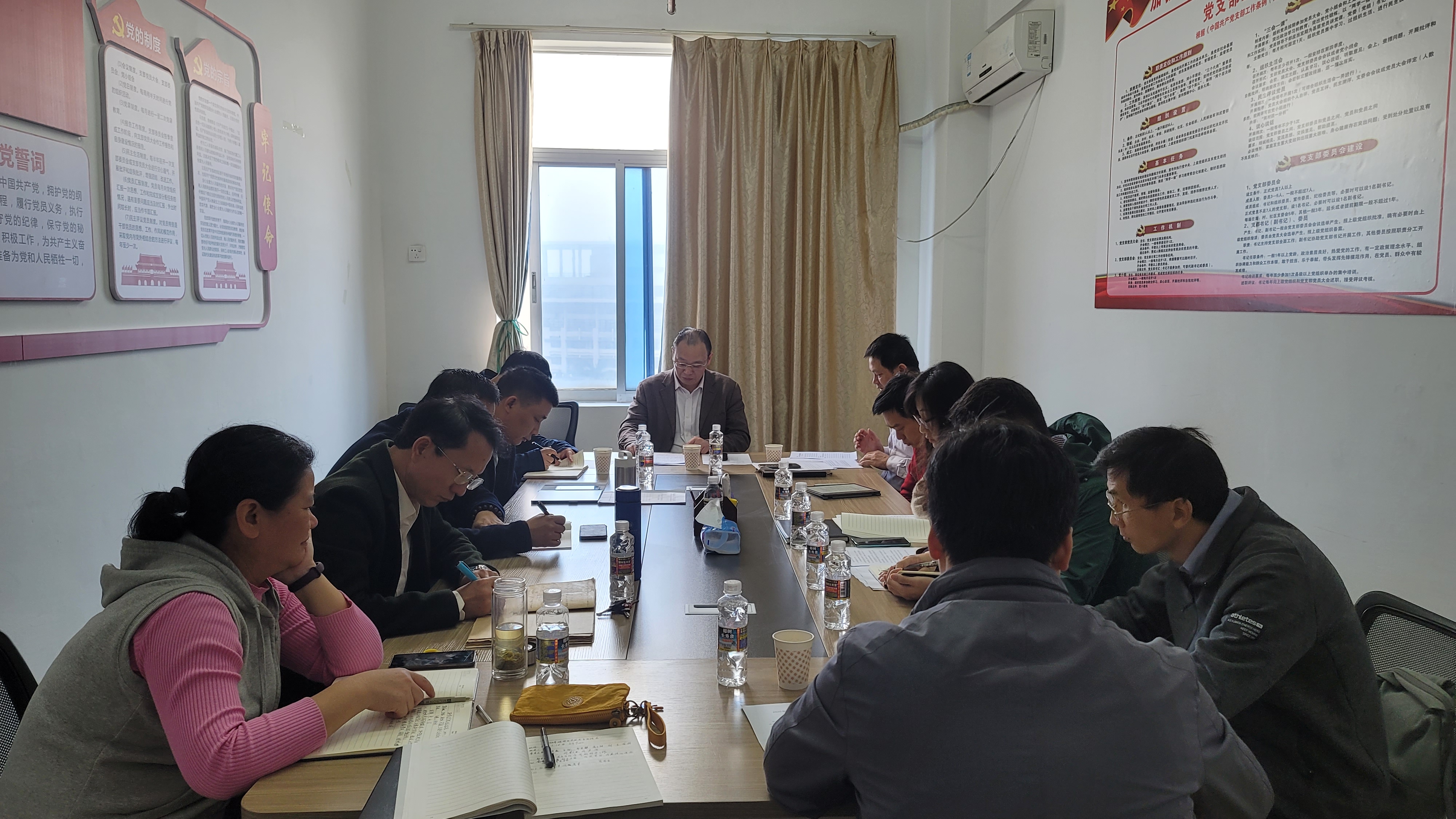 校领导督导二级学院党委领导干部民主生活会