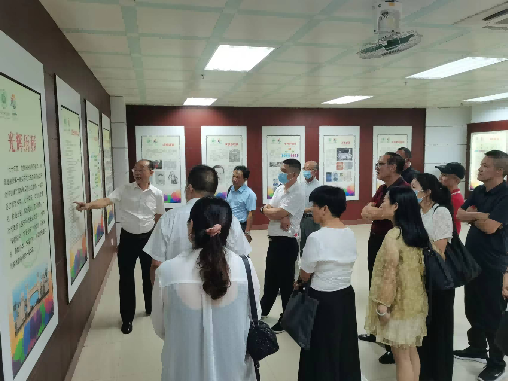 让基础教育合作校（园）刻上“海师烙印”