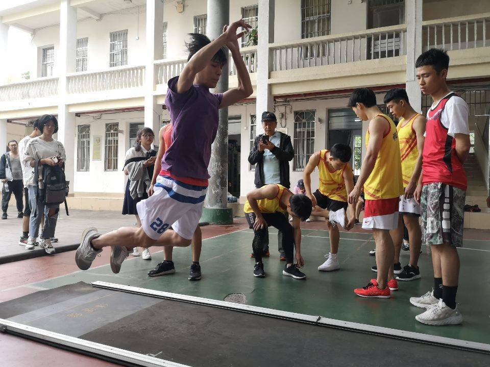 【第36届校运会】发扬体育精神，创造校运佳绩