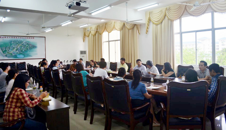 我校举行学校领导与学生见面会