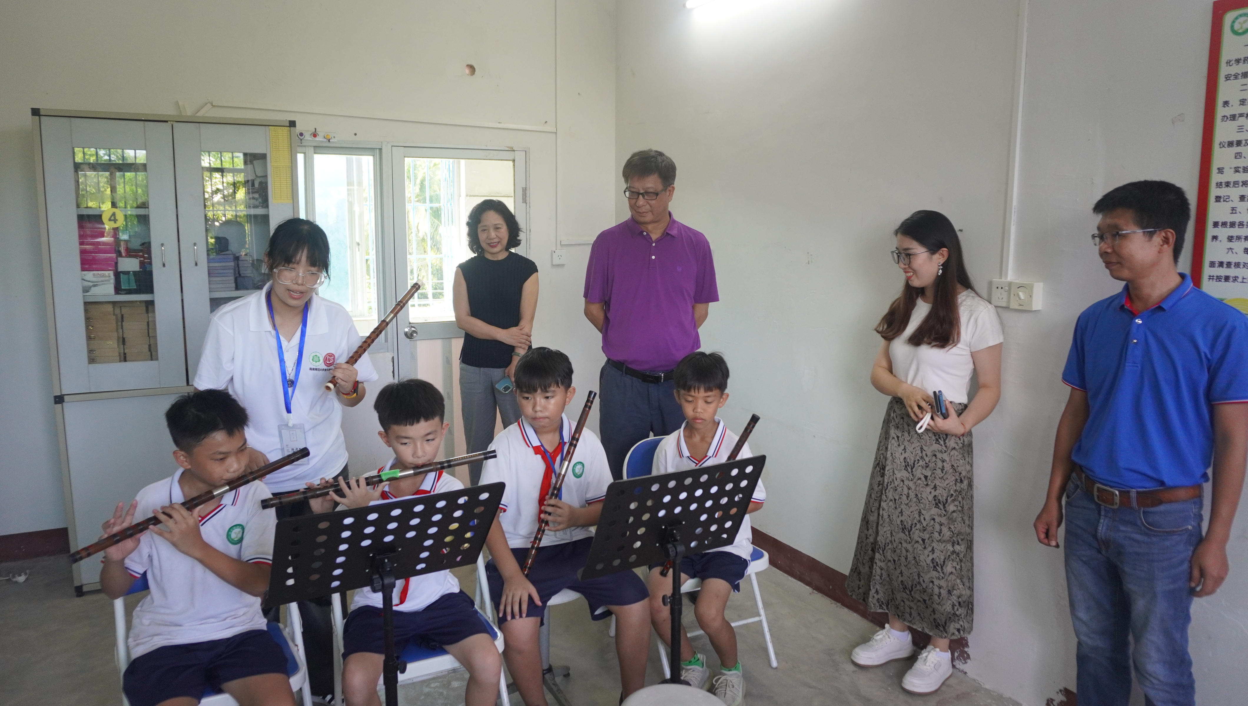 校领导赴文昌慰问暑期“三下乡”社会实践队员