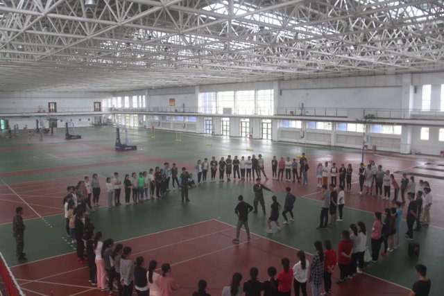 【青年之声・十九大】记马克思主义学院“荣耀海师・马院独秀”户外素质拓展活动