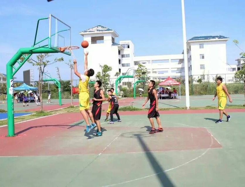 无篮球,不青春 ——记海南师范大学三人篮球赛