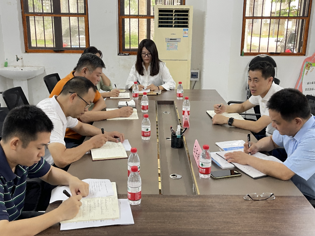 校领导到组织部调研指导工作