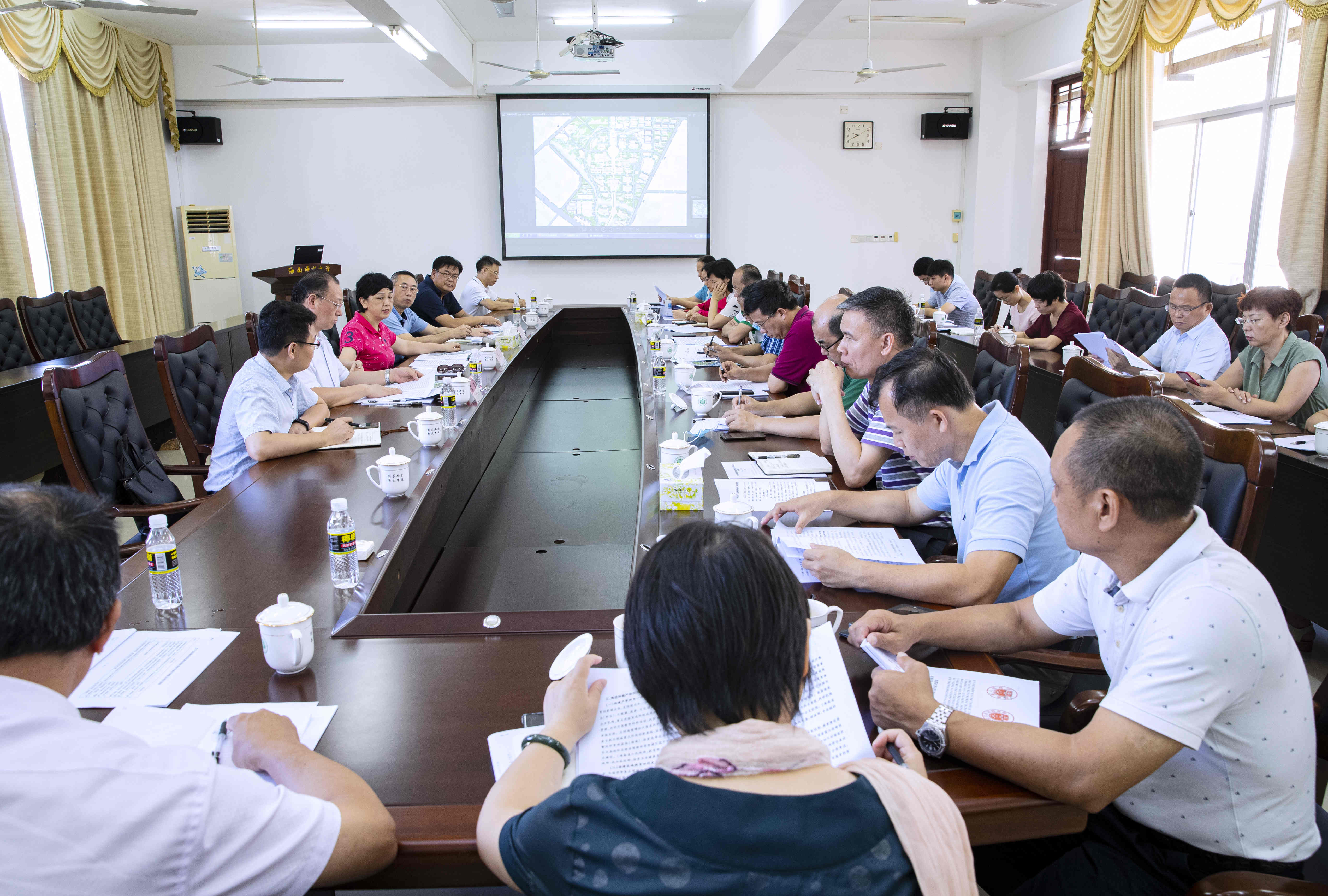 李红梅:精准对标、统筹规划,建设“内外兼修”的共享校园