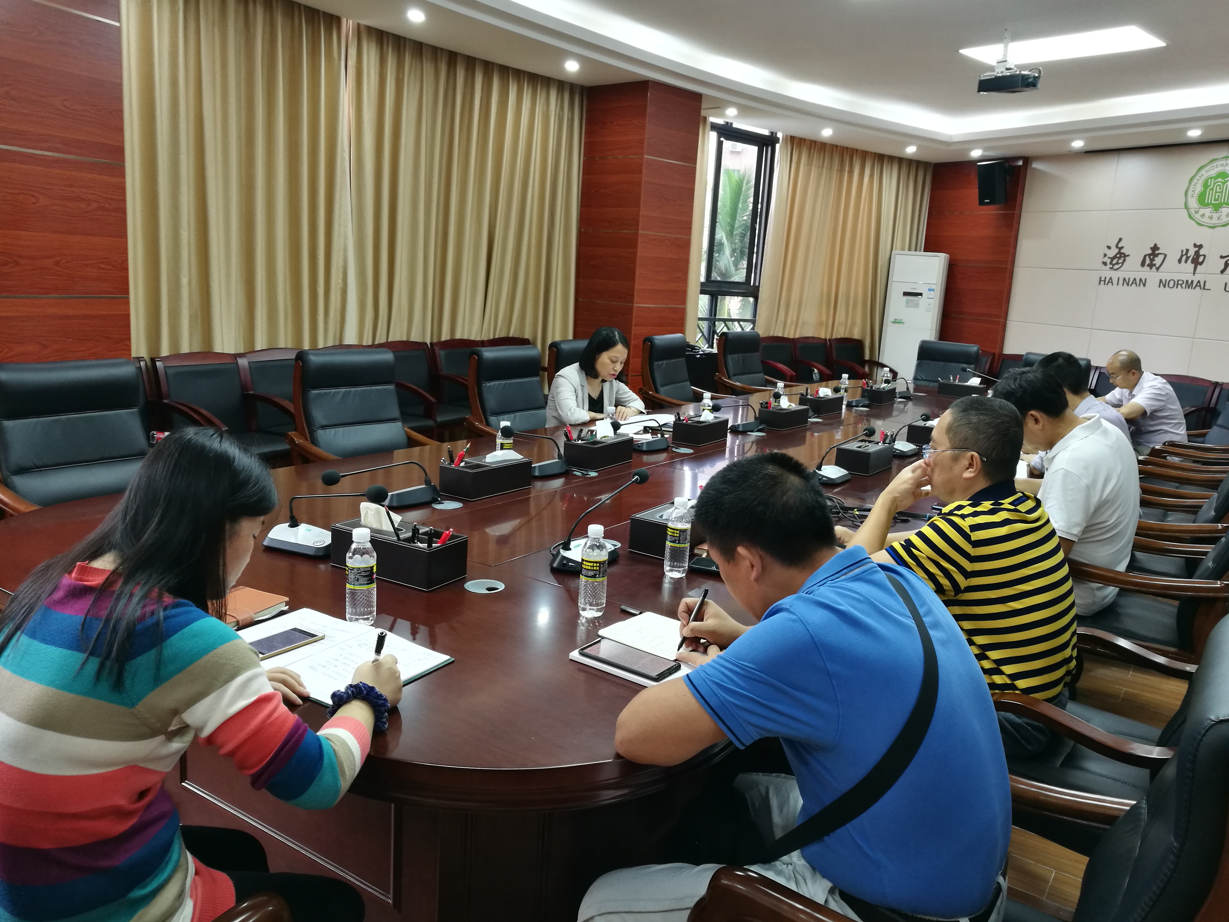学校纪委学习十九届中央纪委三次全会精神