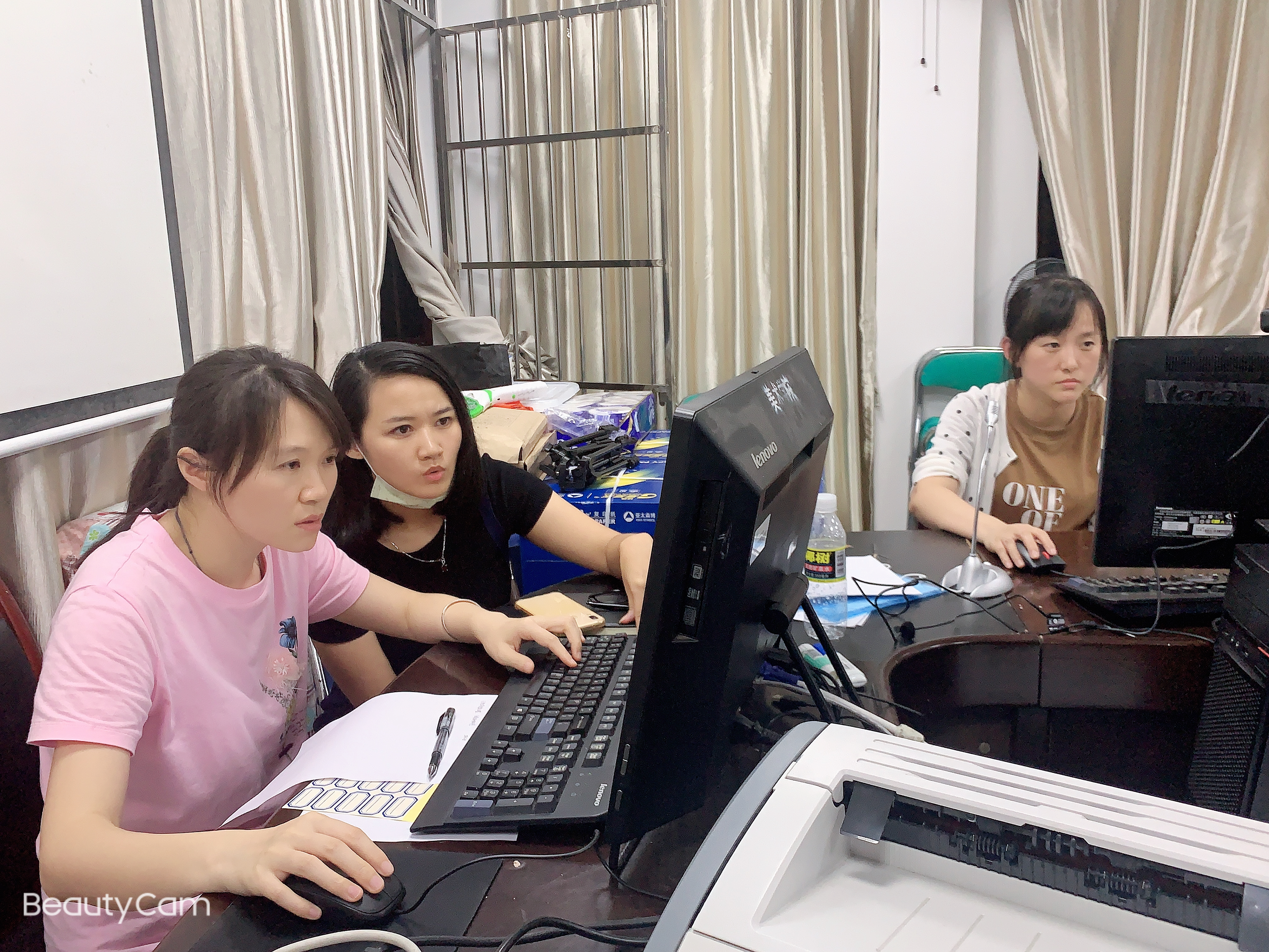 美术学院举办2020年研招第一志愿考生远程复试模拟演练