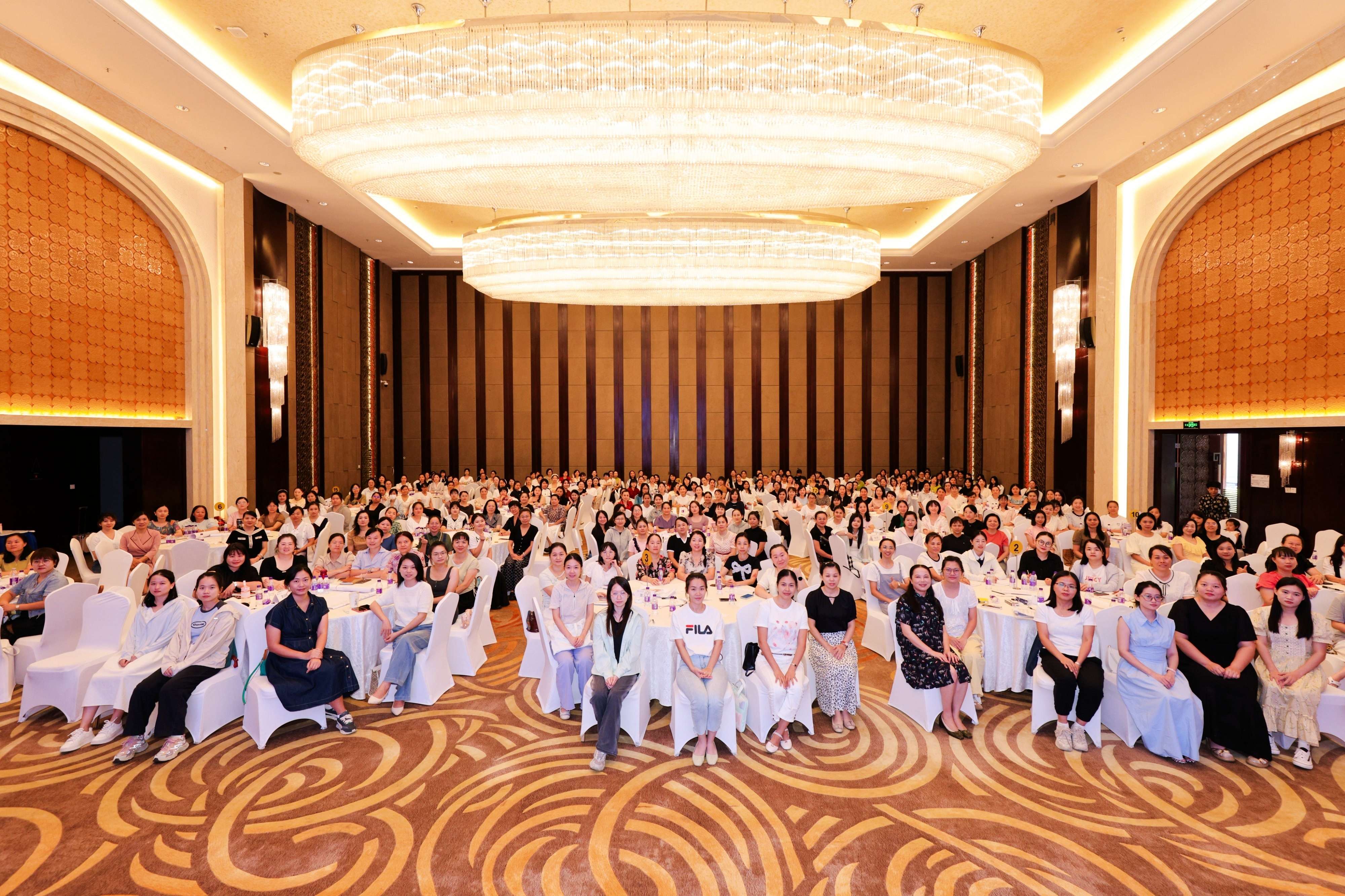 2024年海南省幼儿园保育教育质量提升实验区1+N项目举办中期总结交流活动