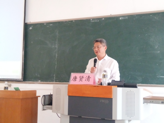 国际教育学院举办“哈佛的大学文化”专题讲座