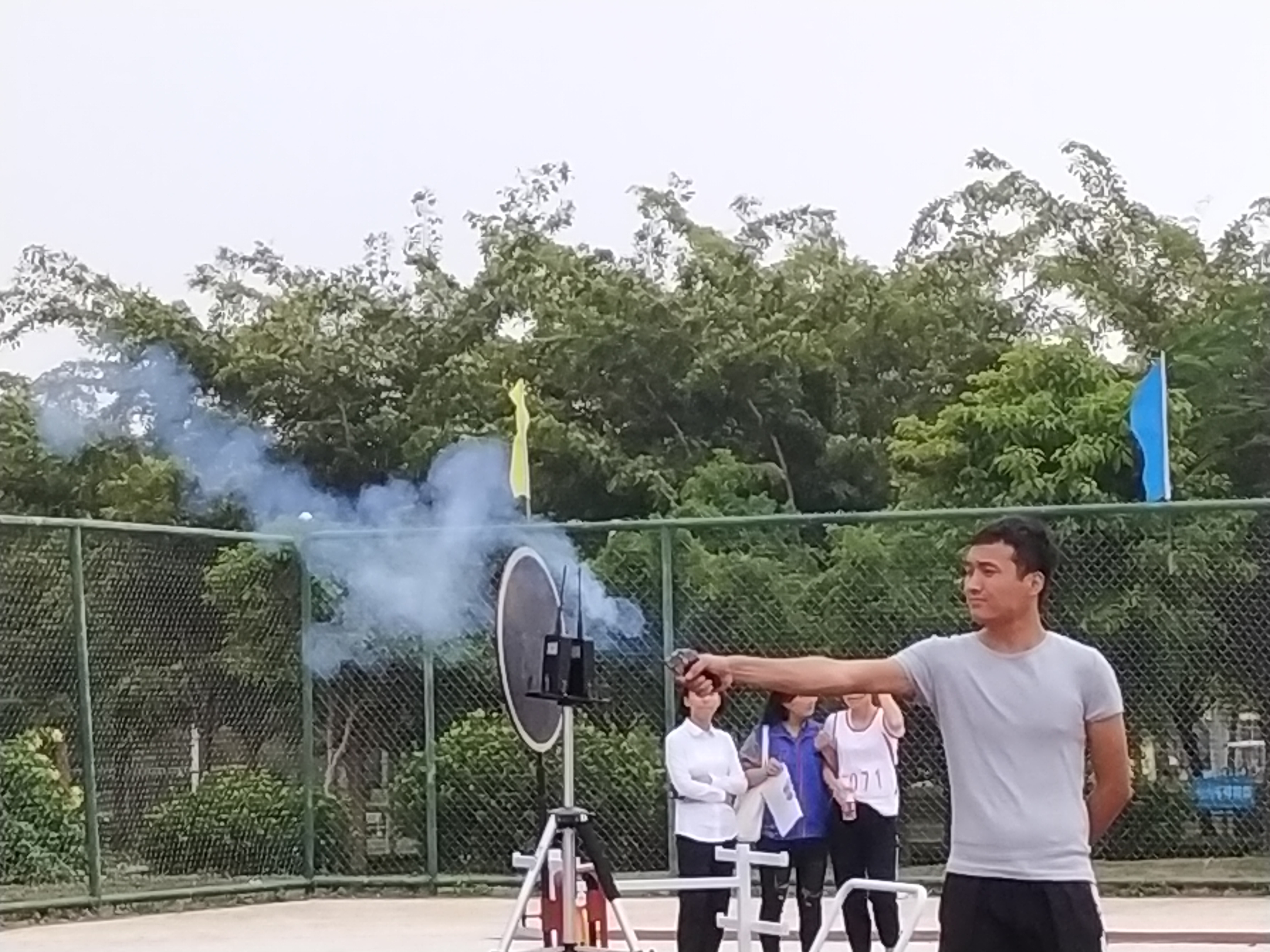 【第35届校运会】花絮：赛场因你，晴空万里