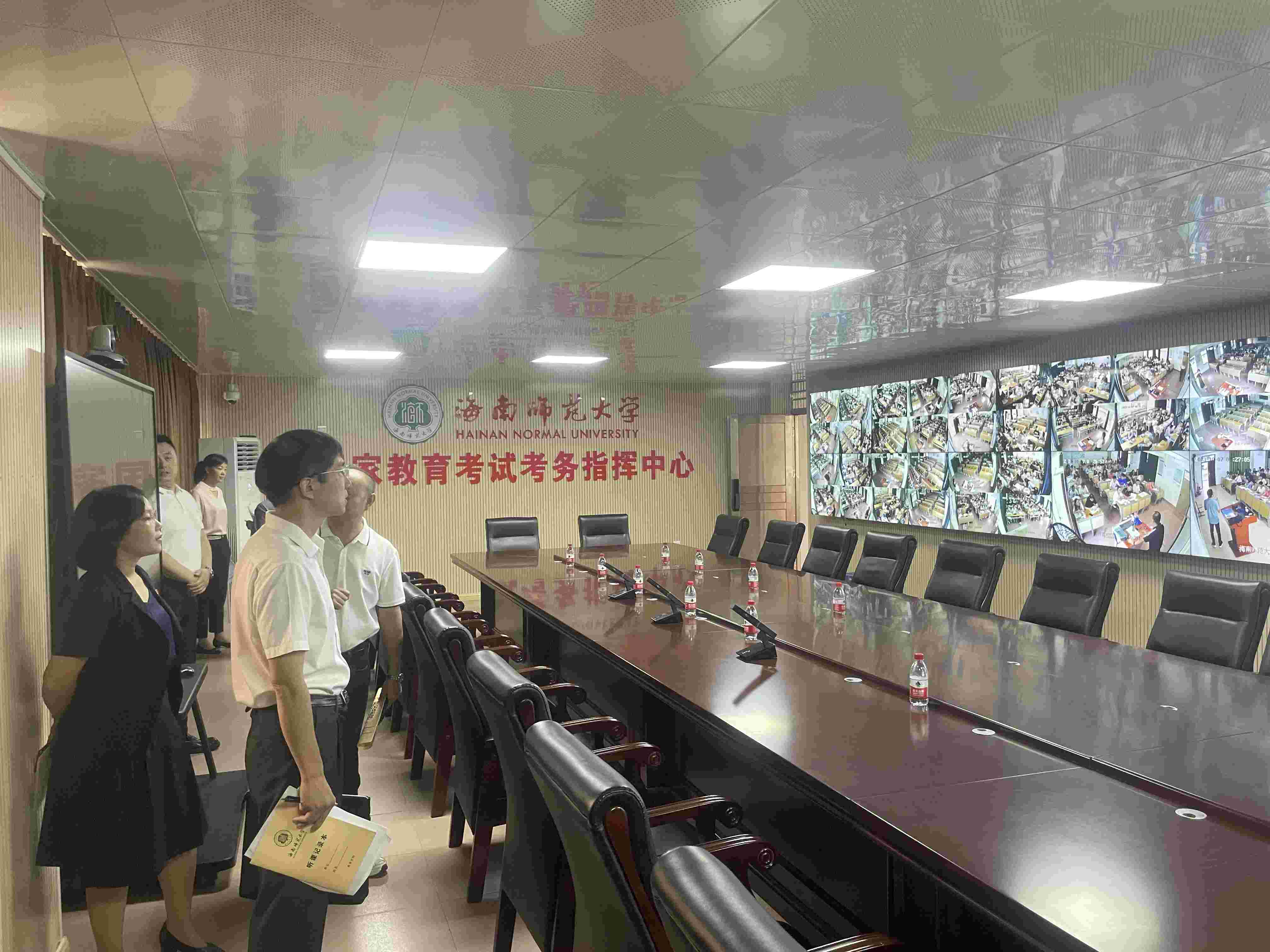 陈相松一行检查2023级本科新生第一课