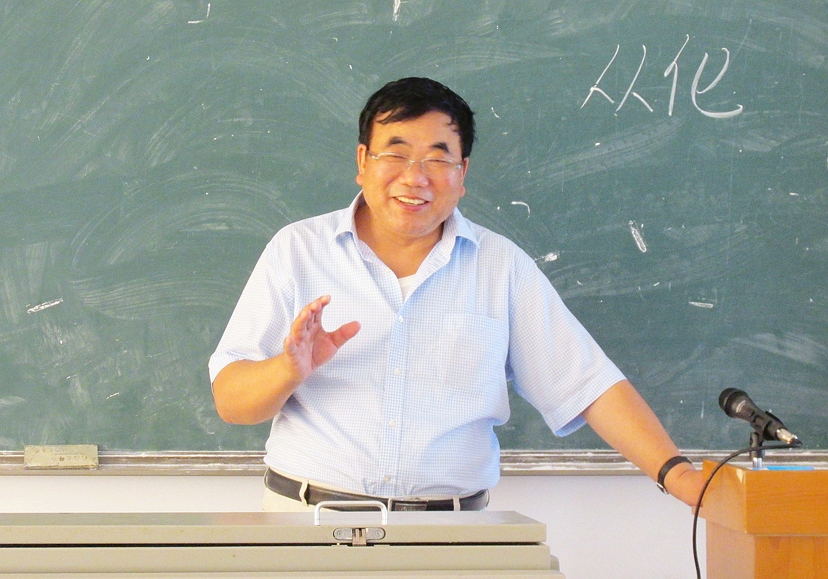 我校举办65周年校庆系列学术报告（二） 