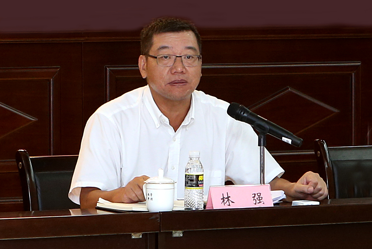 我校学习省社科联第五次代表大会精神
