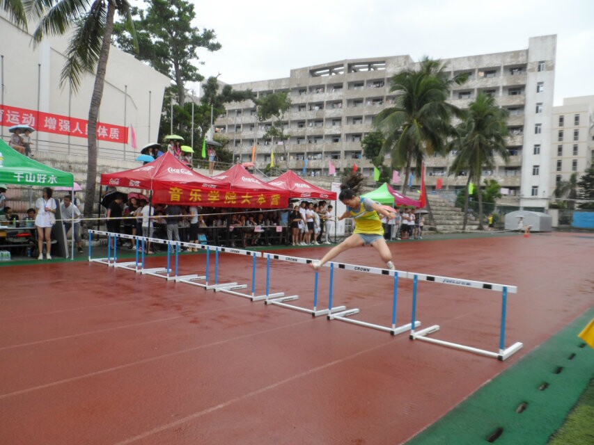 点燃青春，放飞梦想――记教育科学学院校运会征程