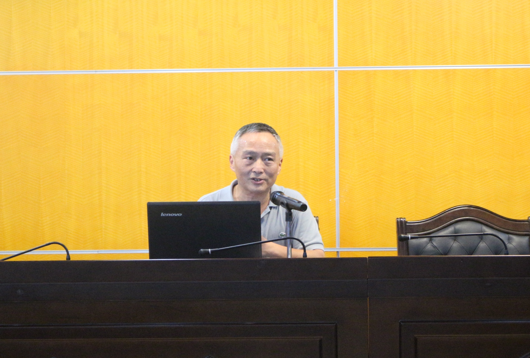 我校举办65周年校庆系列学术报告