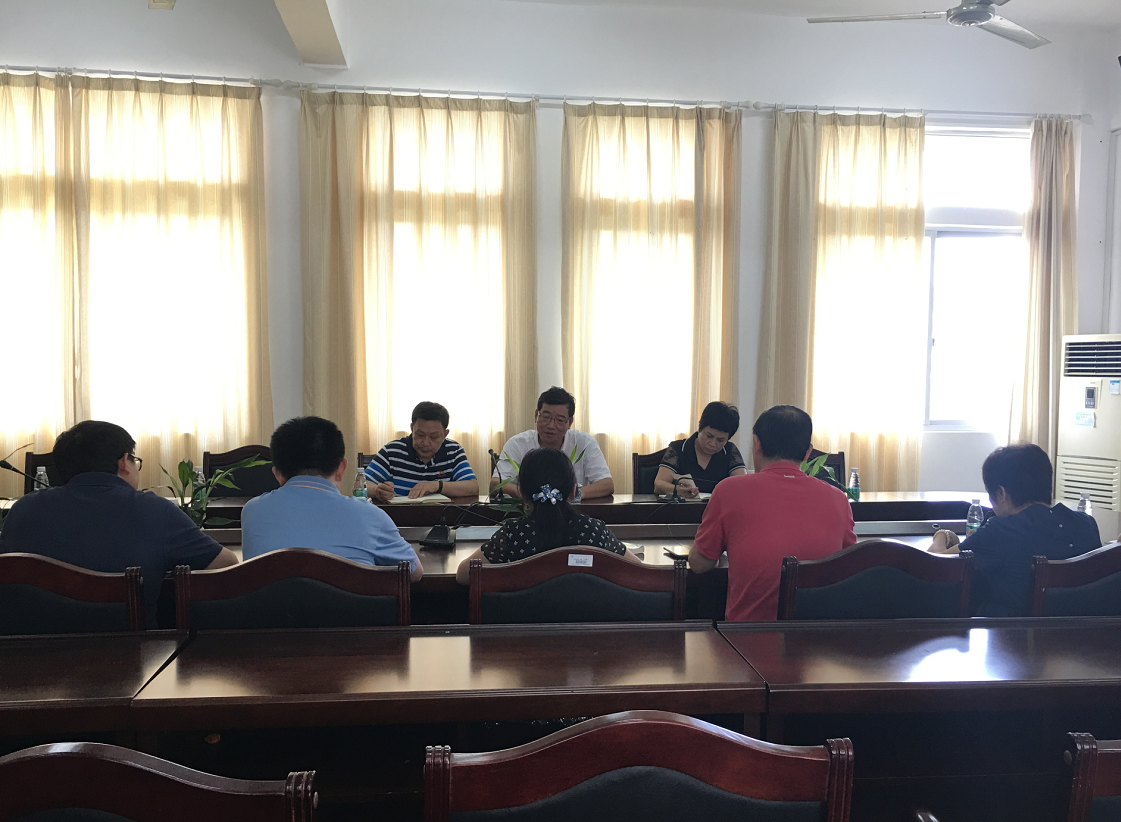 林强校长到化学与化工学院调研