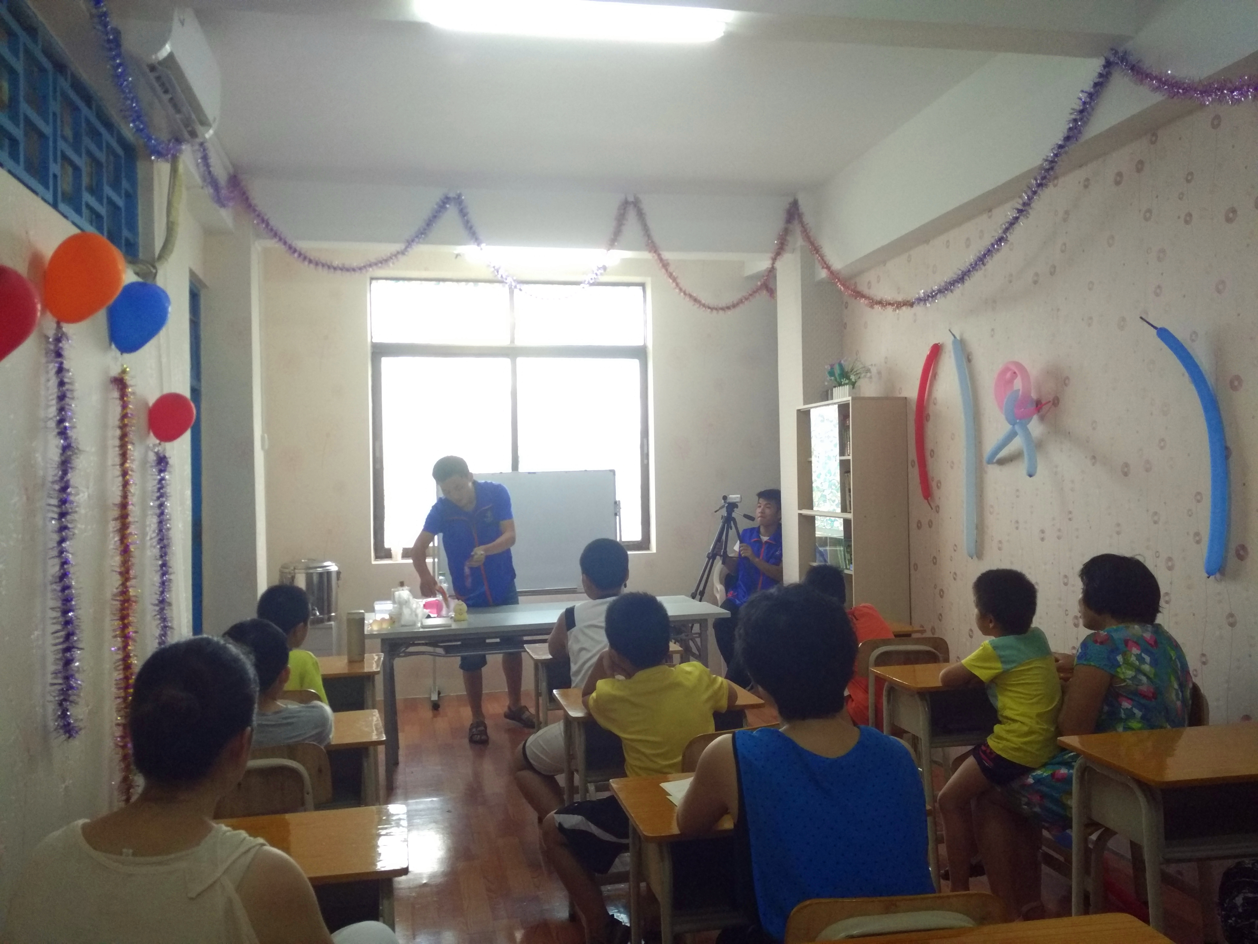 创业学子,志愿支持――记海南师范大学志愿服务基地挂牌