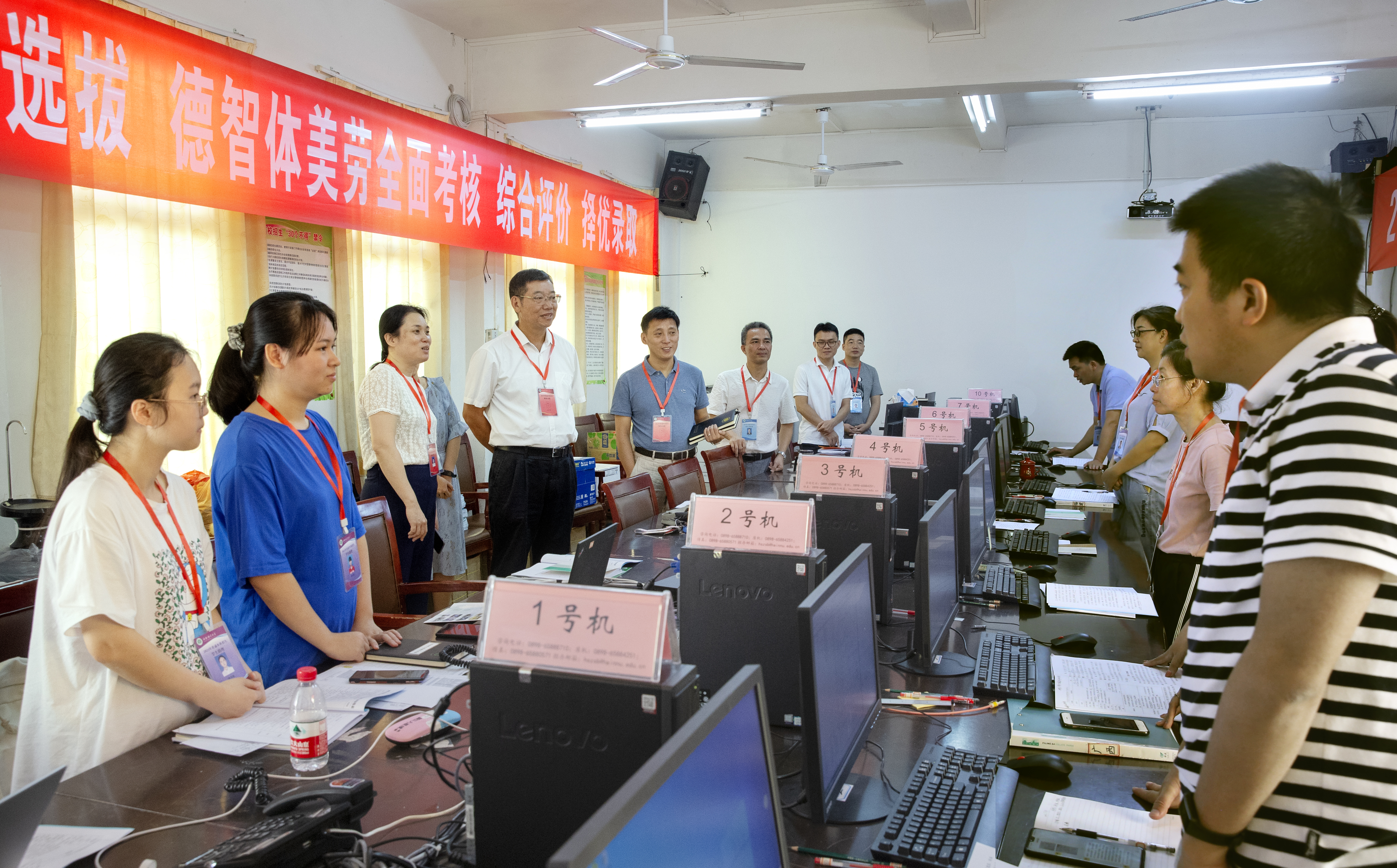 林强视察2021年高考招生录取和毕业生就业工作