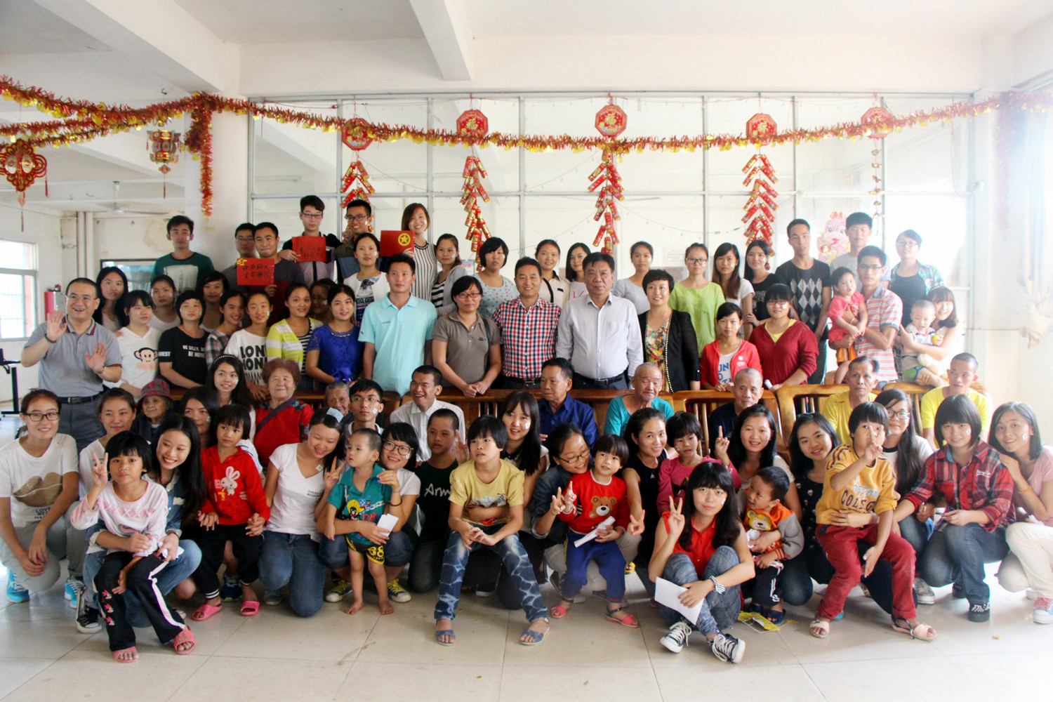 民革海师总支走进琼山福利院慰问演出