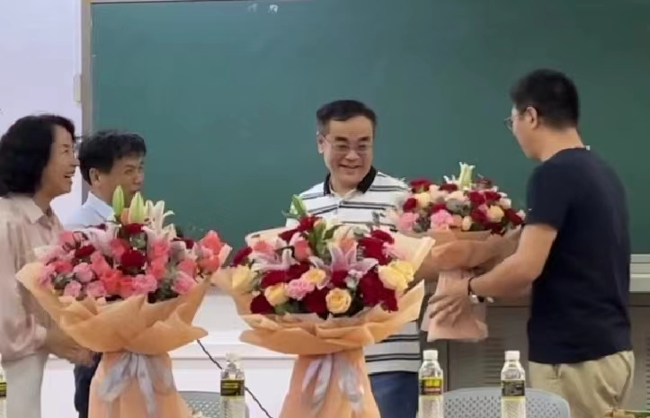 迭代・传承――历史文化学院举行退休教师荣退仪式