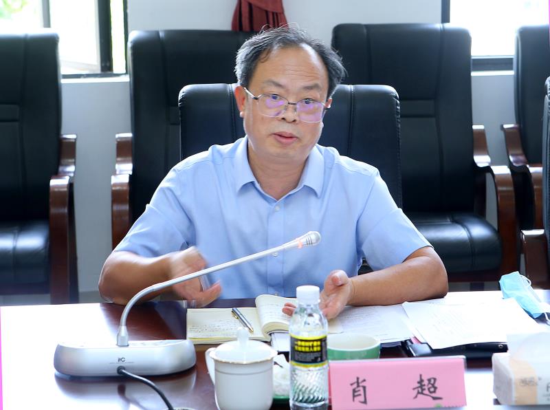 海南省知识产权局长肖超一行来我校调研改革试点工作