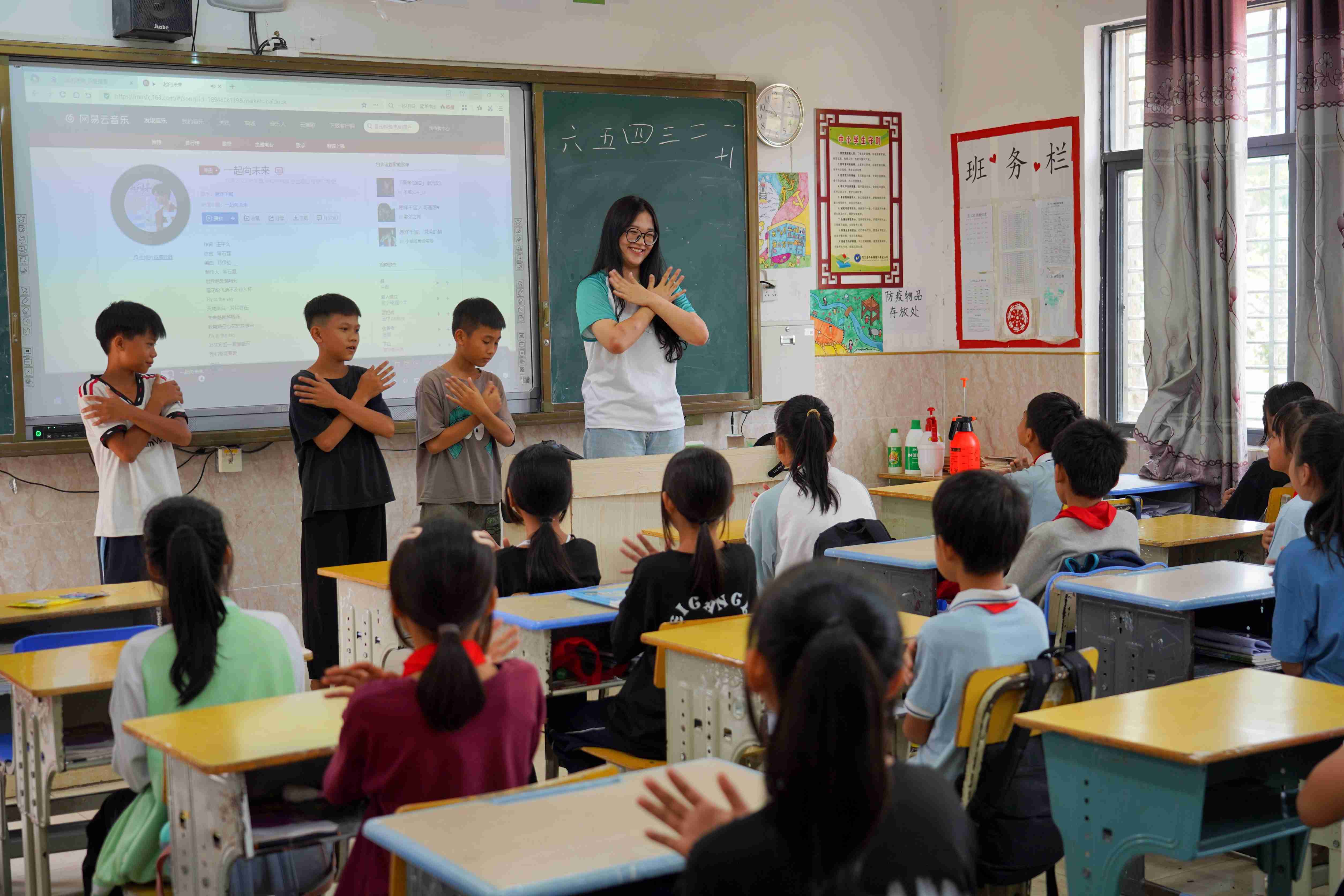 海南师范大学大学生骨干尖兵班赴陵水开展大学生暑期“三下乡”社会实践活动