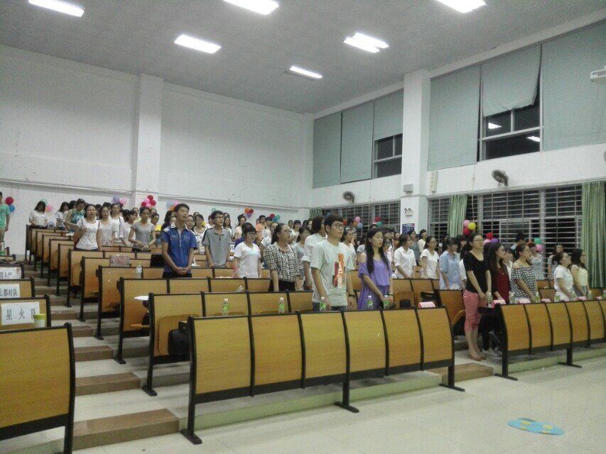 学习党团知识，争做模范先锋--记教育科学学院“四进四信”活动之党团知识竞赛