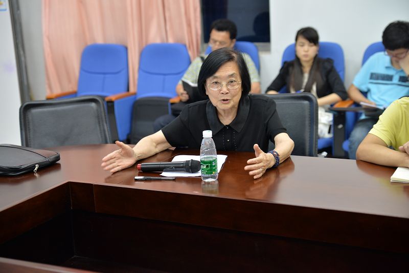 著名经济地理学家佘之祥教授与沈道齐教授来地理与旅游学院讲学交流