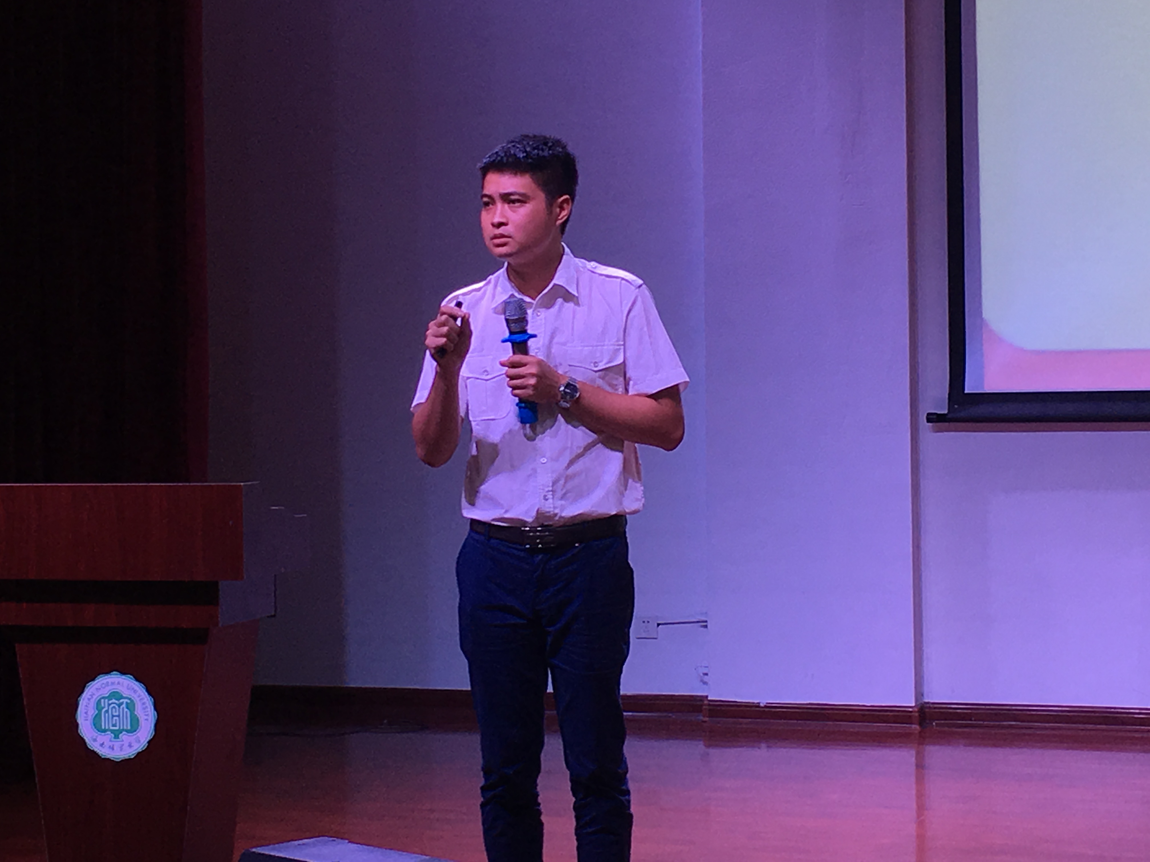 青年之声・与信仰对话 文学院2017－2018学年第一学期消防安全知识讲座