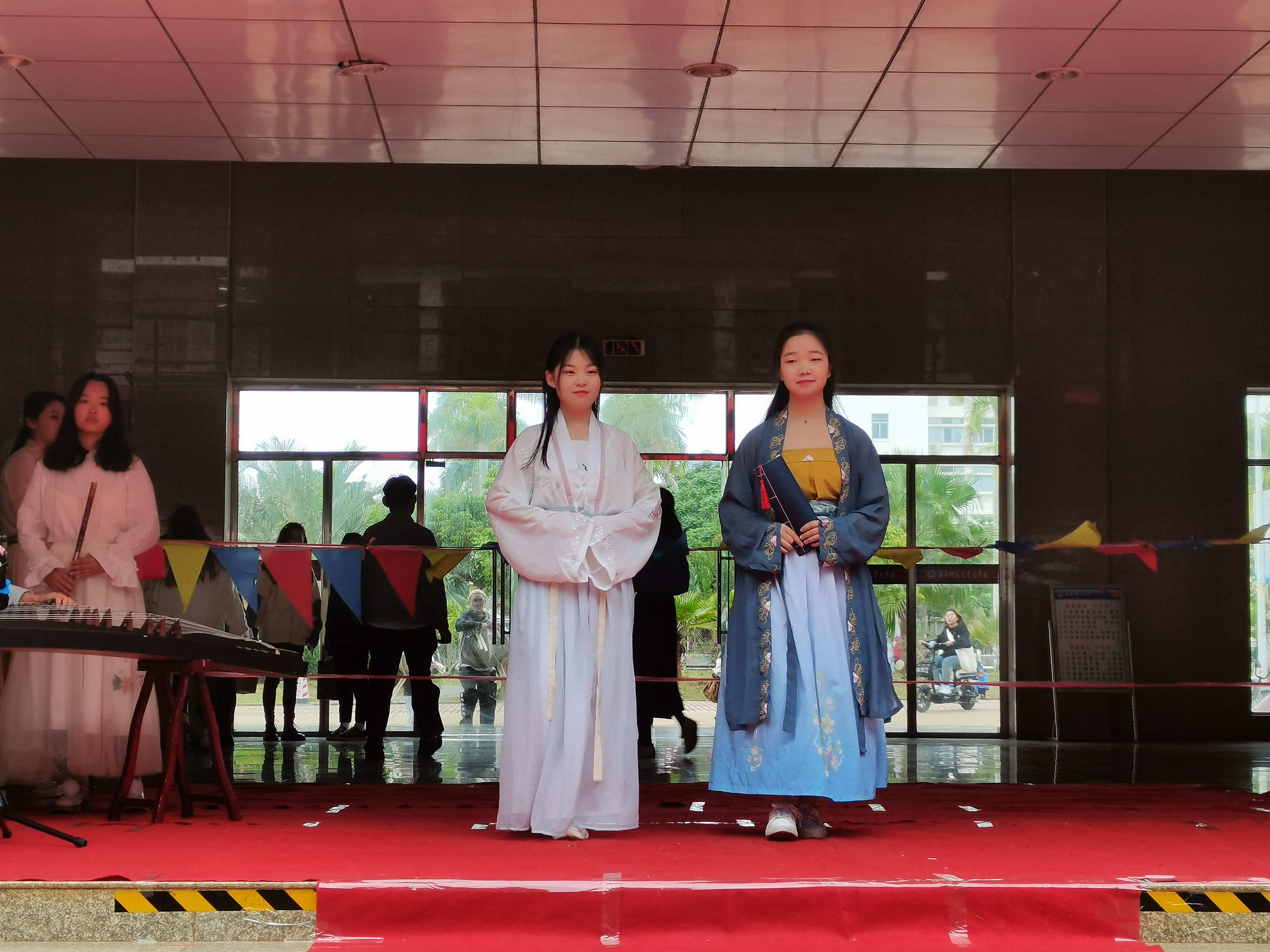 青年之声・记文学院2020年元旦游园活动