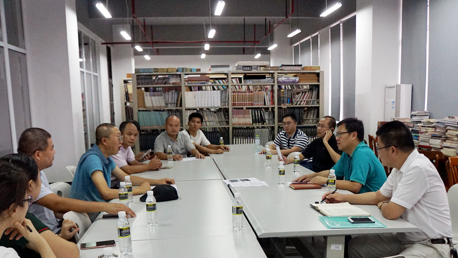 学校开展安全工作检查