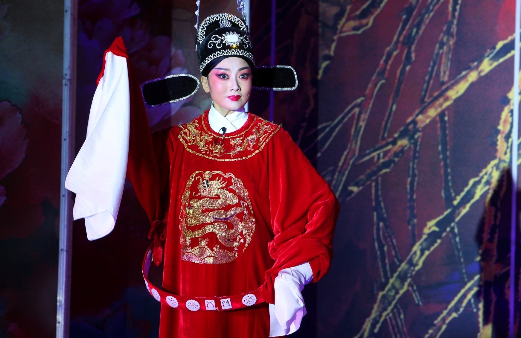 再芬黄梅走进海师演出《女驸马》