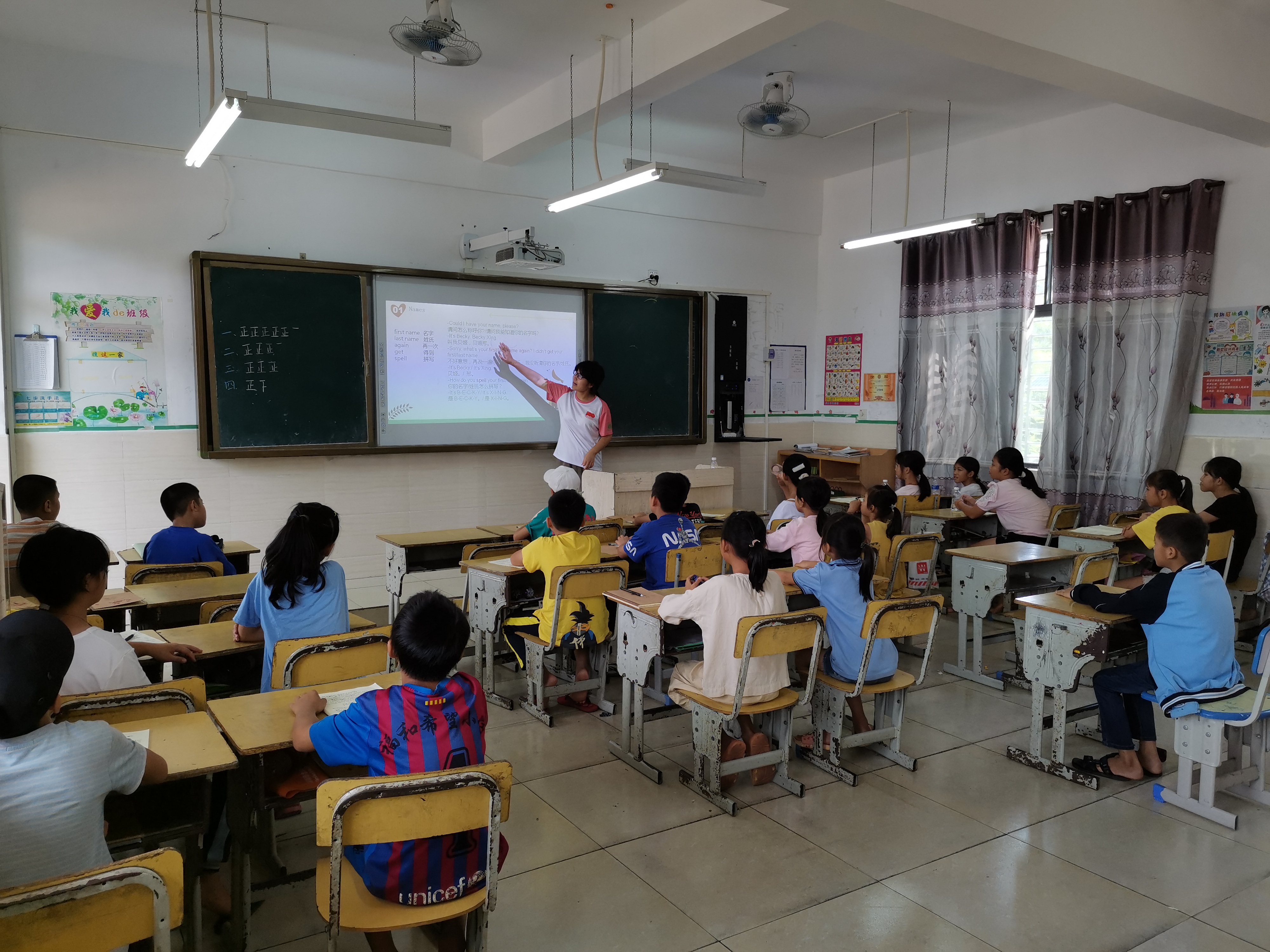 我校1.4万余名师生开展暑期“三下乡”社会实践活动