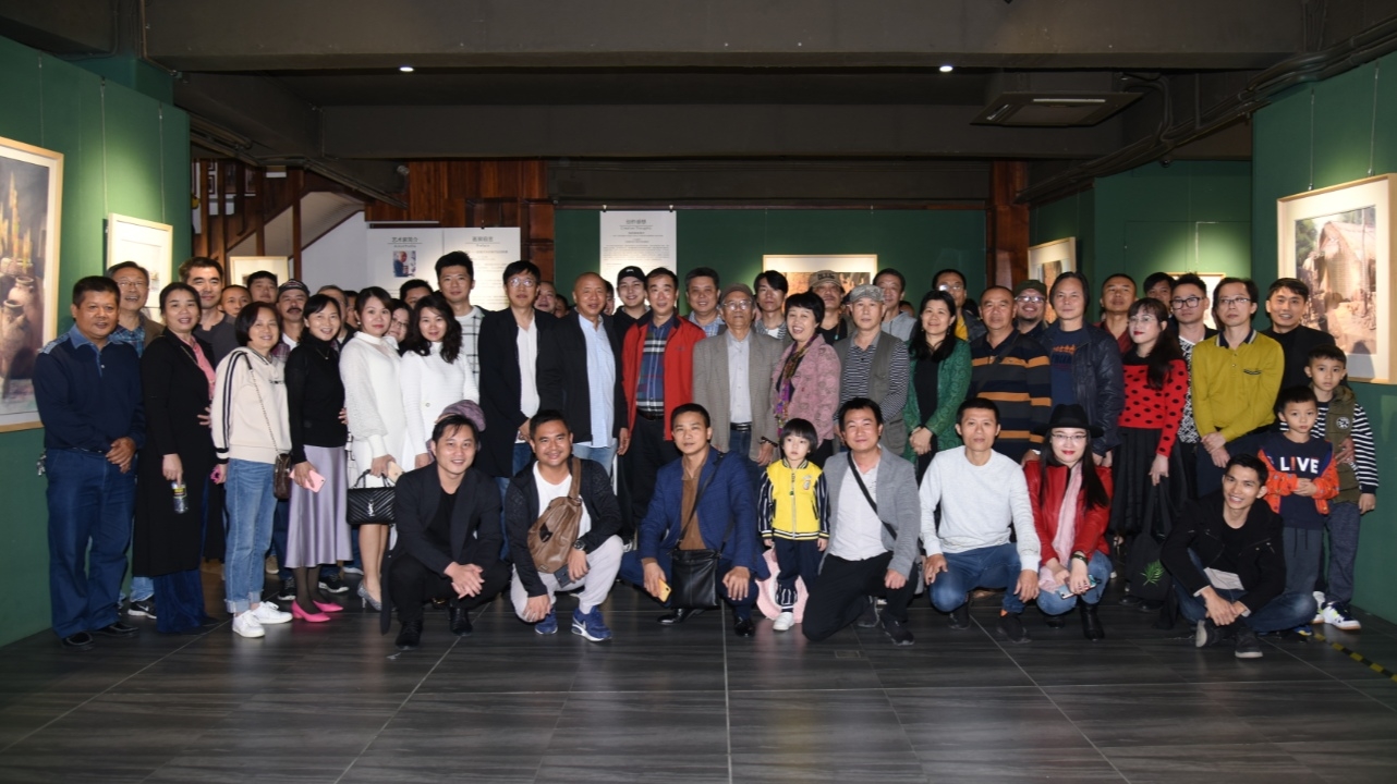 我校美术学院赵福才教授水彩画作品迎新展开幕