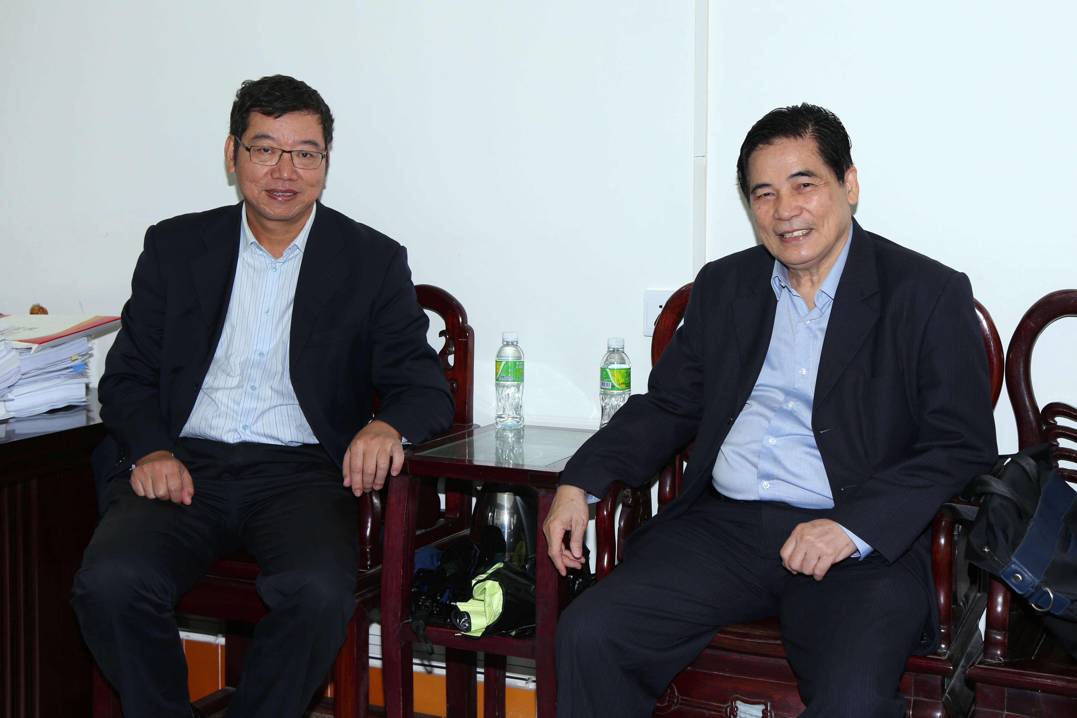 林强校长会见新加坡海南协会理事长陈学汉