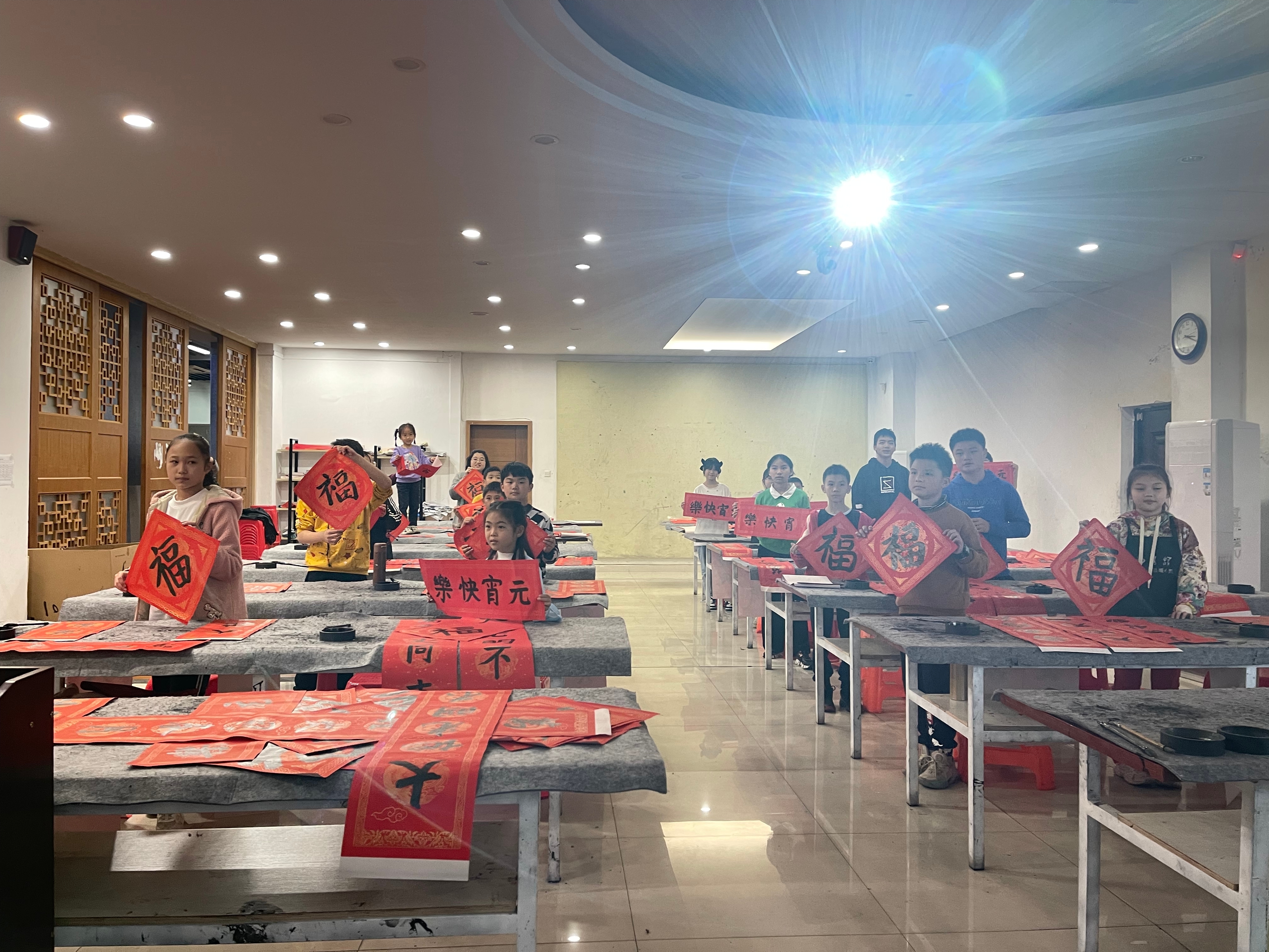 天涯共此时 海师联合举办“中马青少年线上同写春联 共庆新春”活动