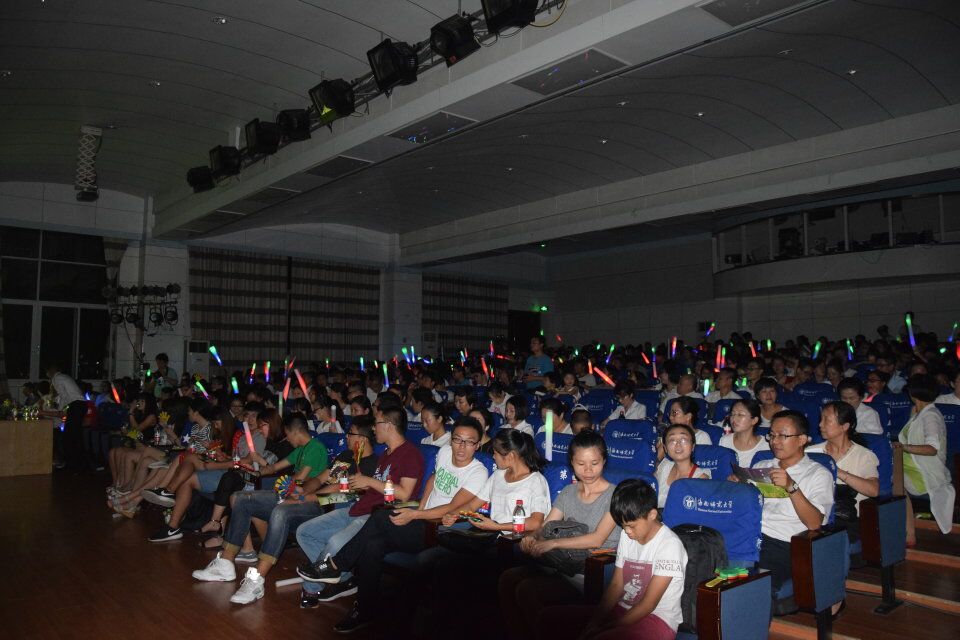 忆往昔岁月 今昔不分别――――记生命科学学院欢送2016届毕业生欢送晚会