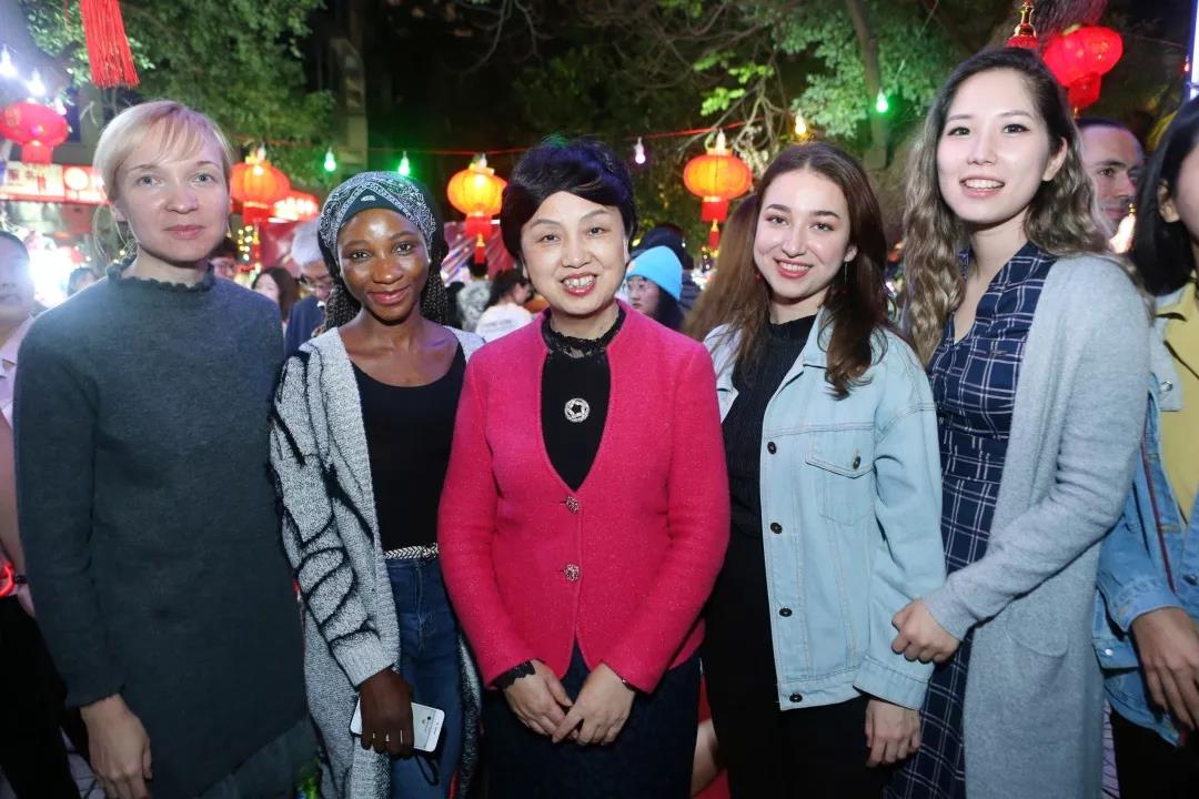 我校举行2020元旦游园活动迎新年