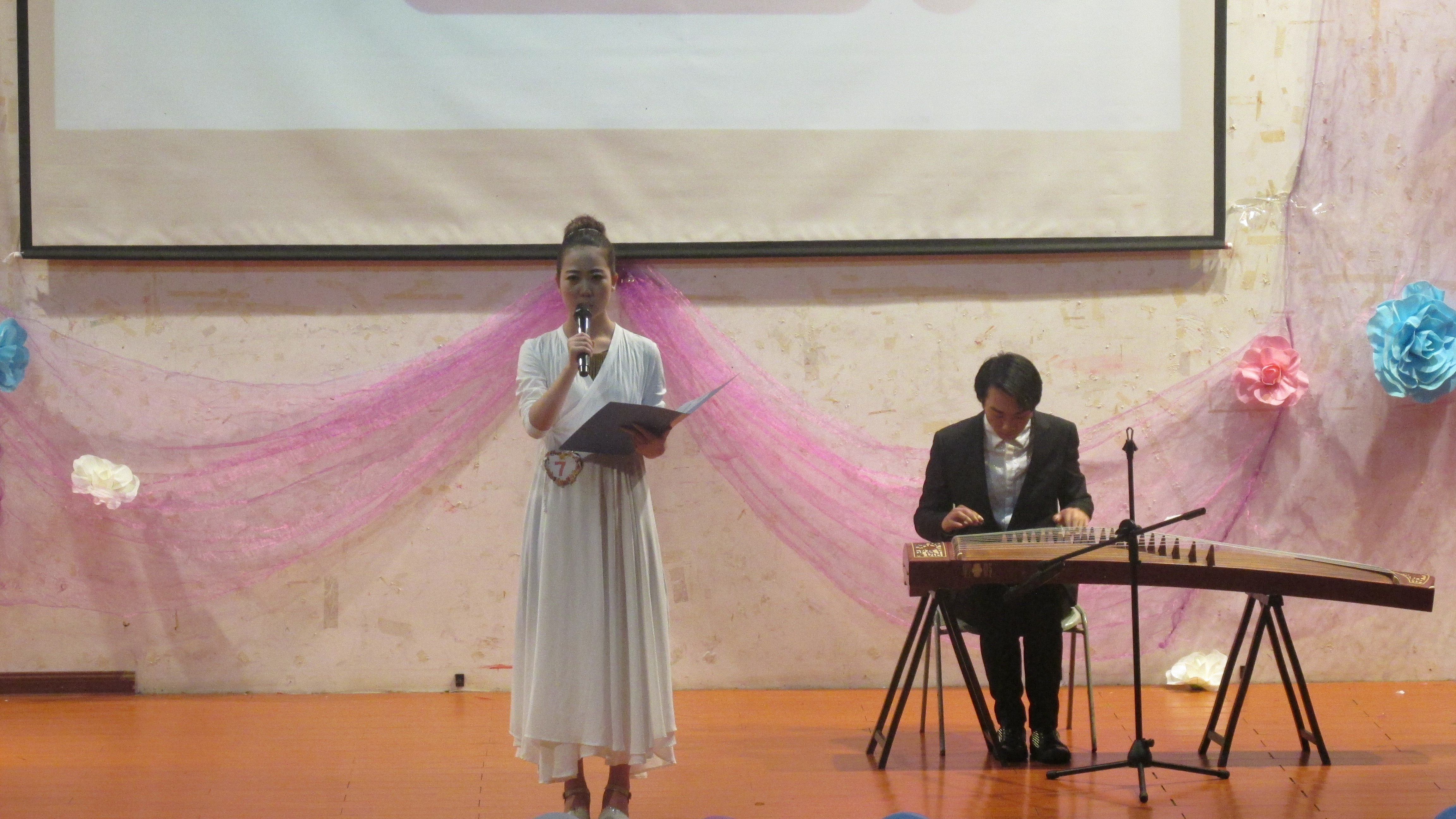 “话”茧成蝶 “麦”动我心――记文学院第七届主持人大赛决赛