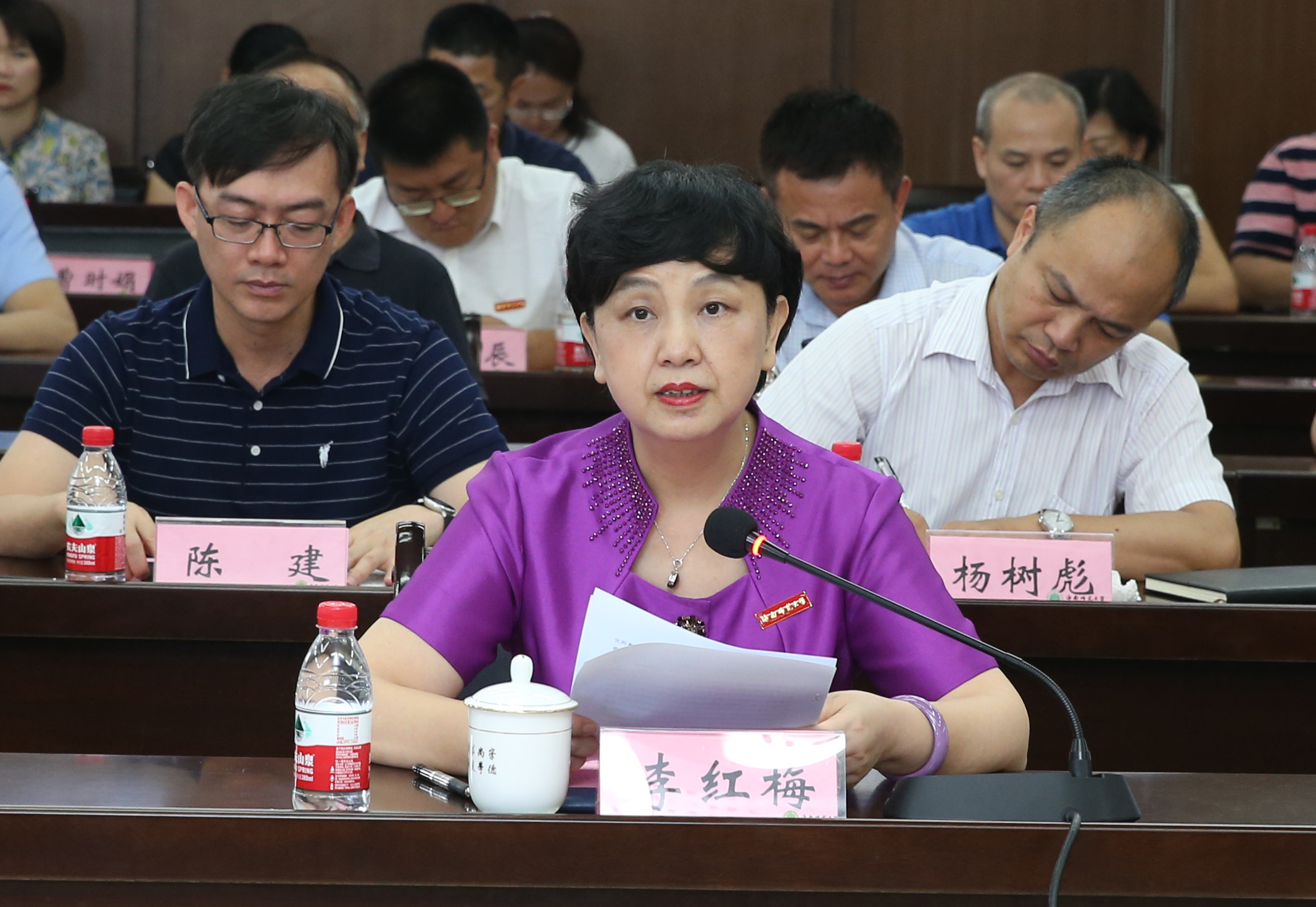 我校举行汉语言文学、生物科学专业二级认证专家见面会