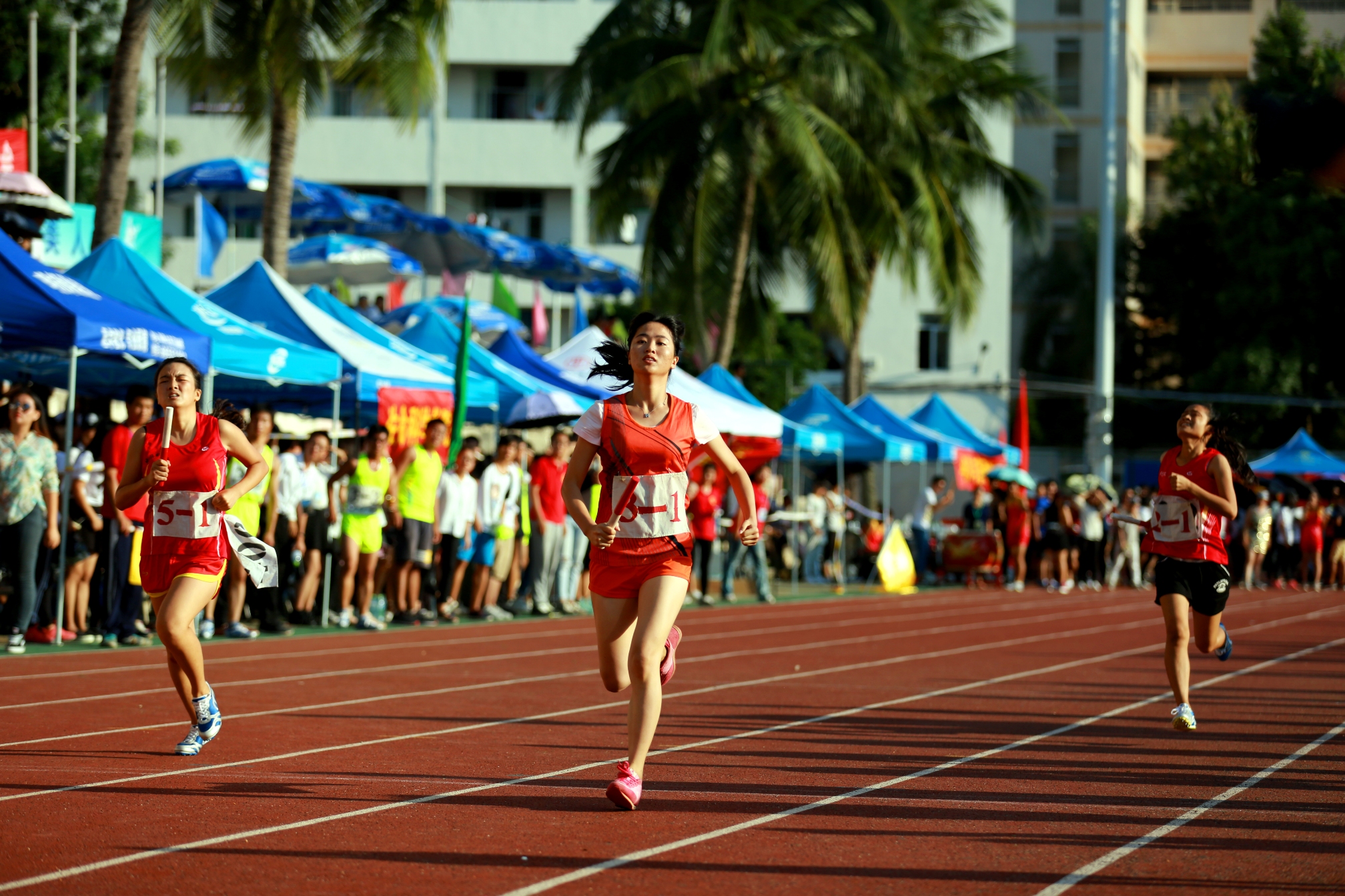 【第32届运动会】直击赛场：热爱运动，飞扬青春 