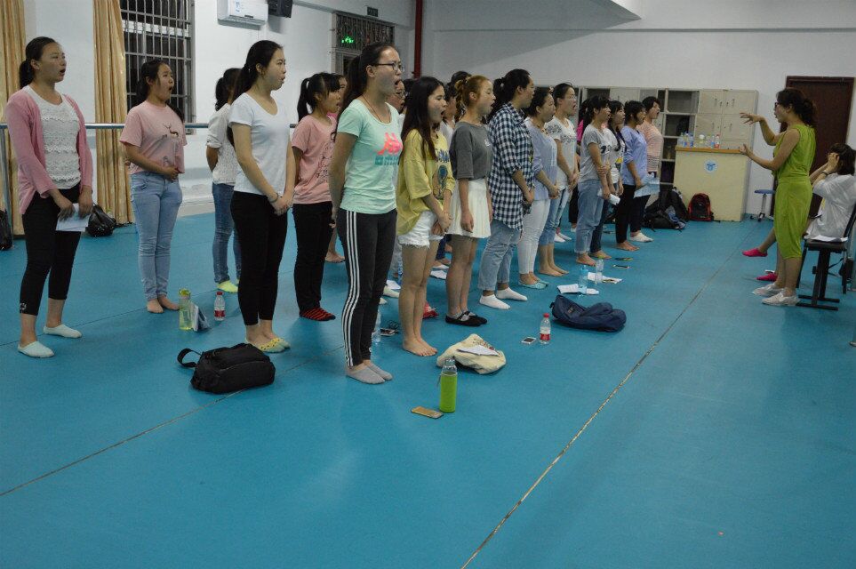 教育与心理学院积极筹备合唱比赛