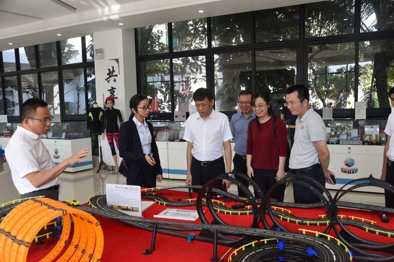 团省委副书记陈文强到我校考察调研共青团工作