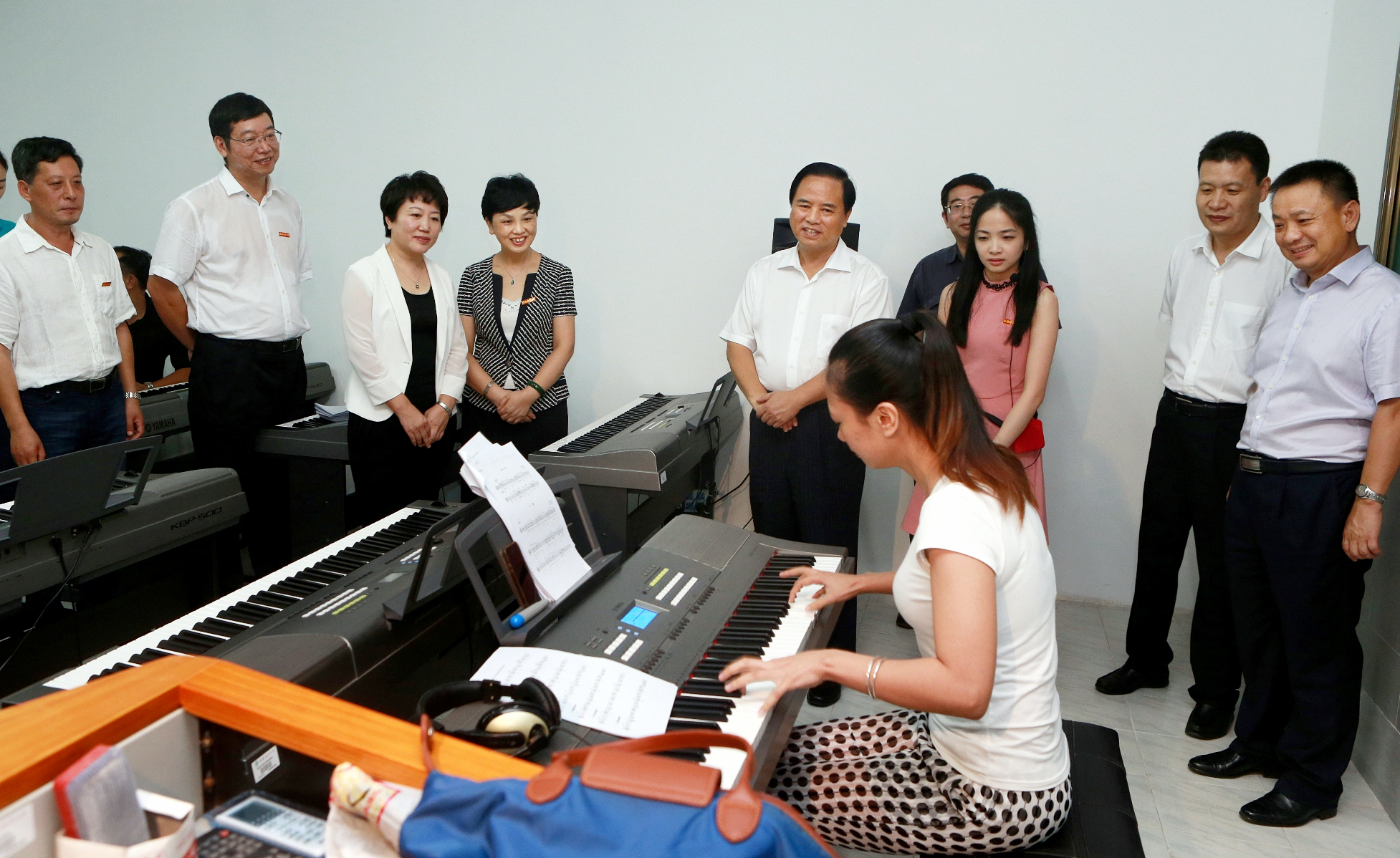 省长刘赐贵到我校调研座谈