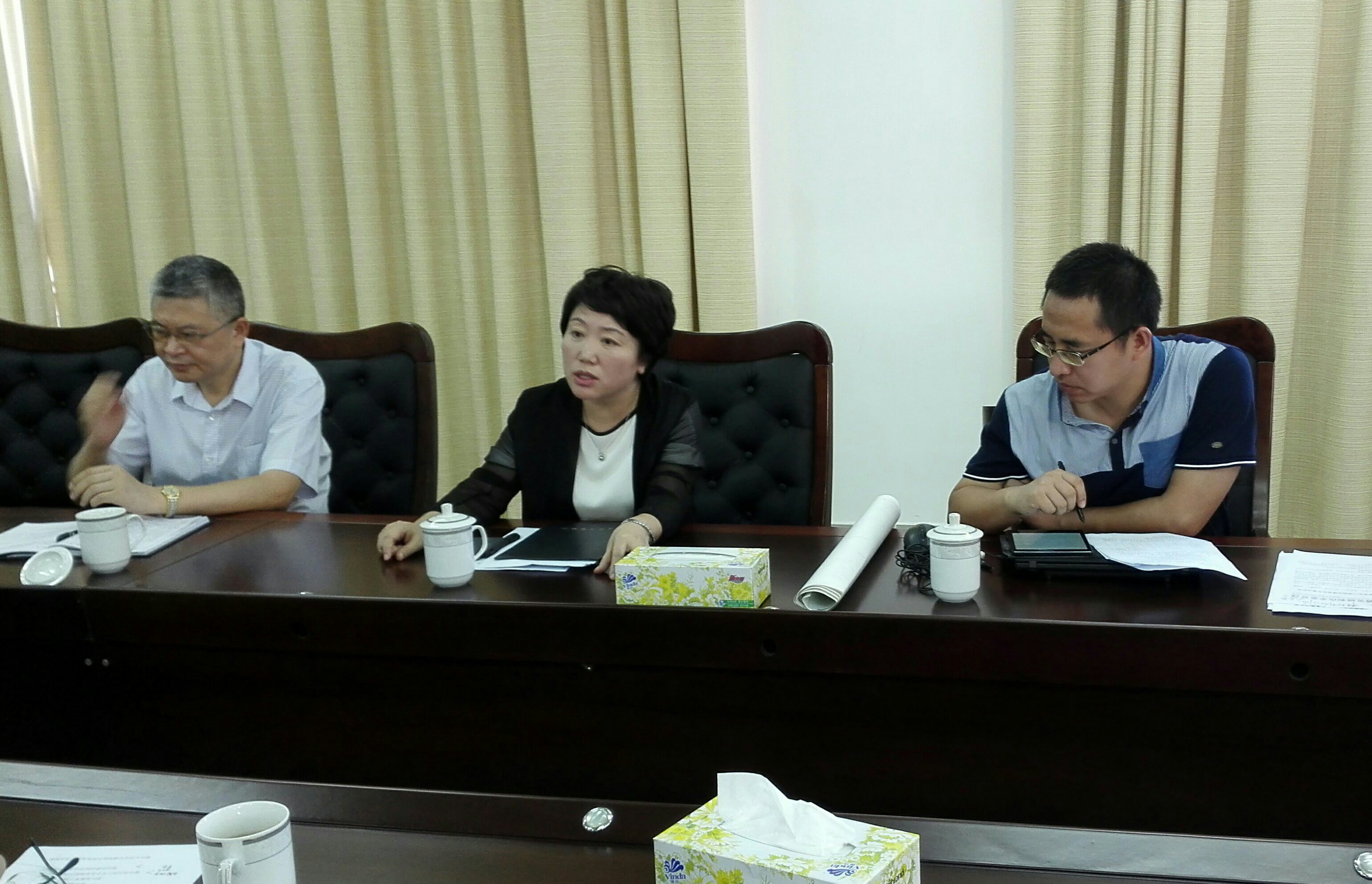 省教育厅厅长曹献坤到高校园区调研