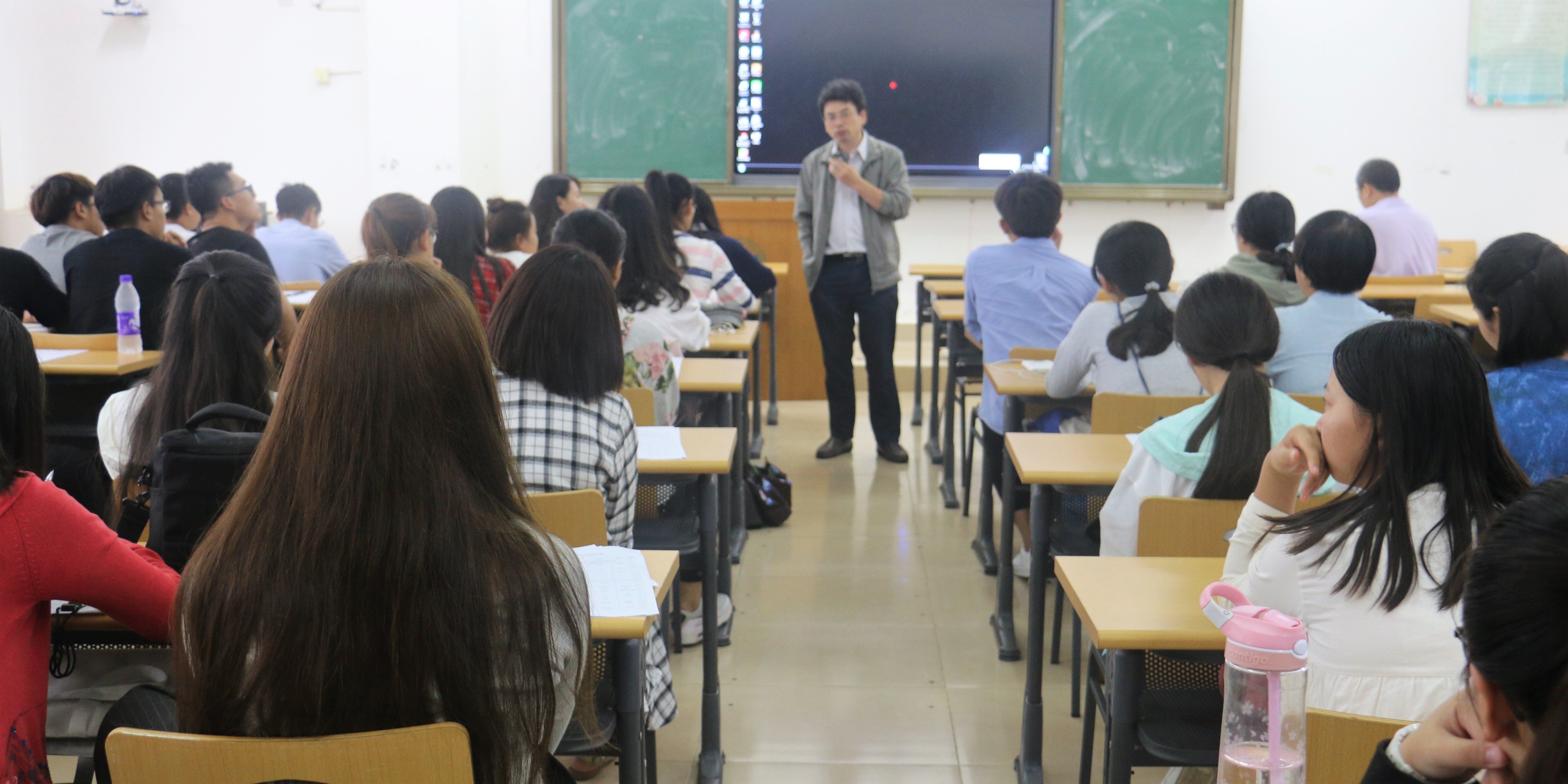 谆谆教诲 我当不负 新闻传播与影视学院专业教育活动圆满举办