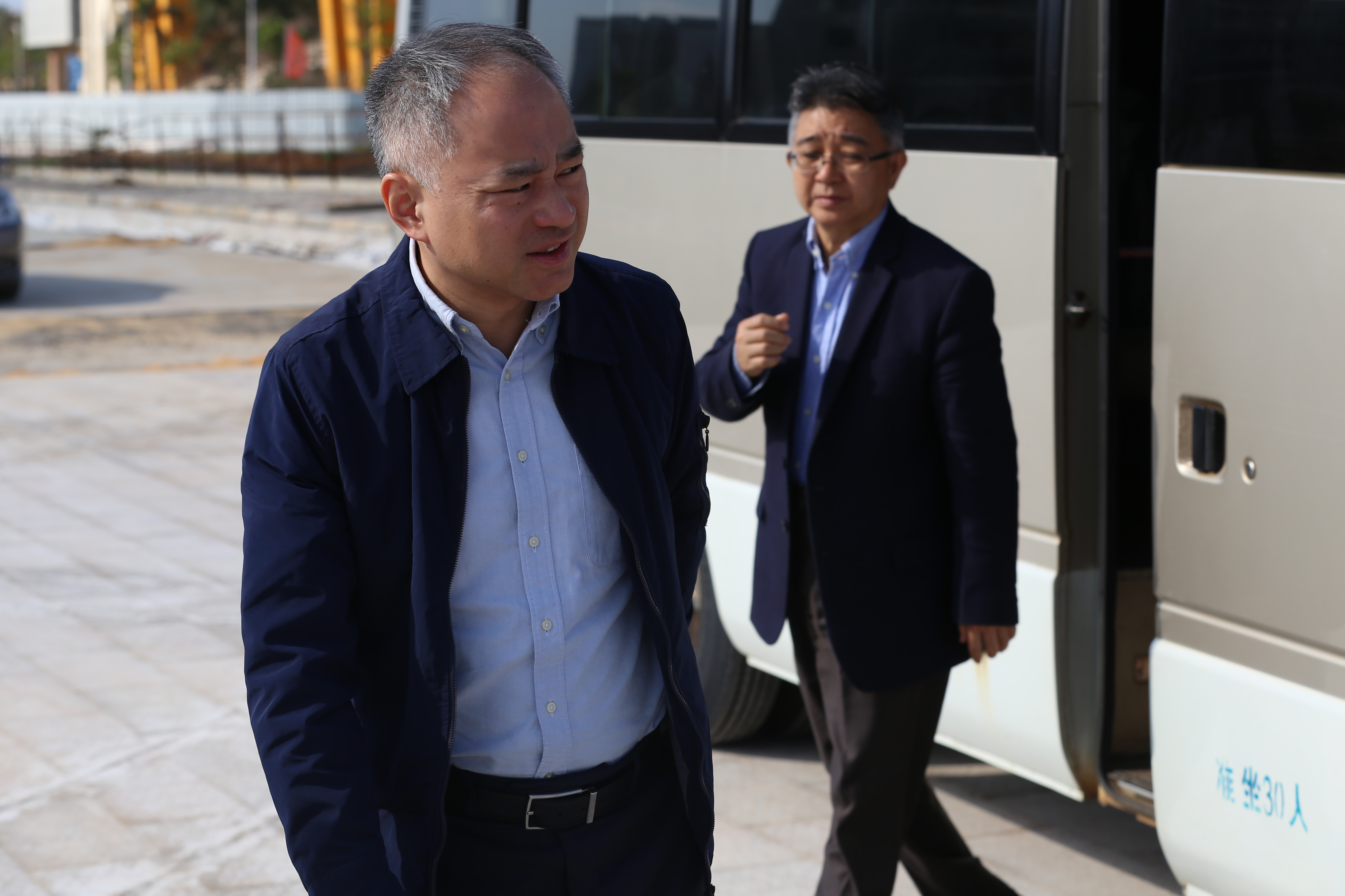 海口市委副书记、市长丁晖到我校调研